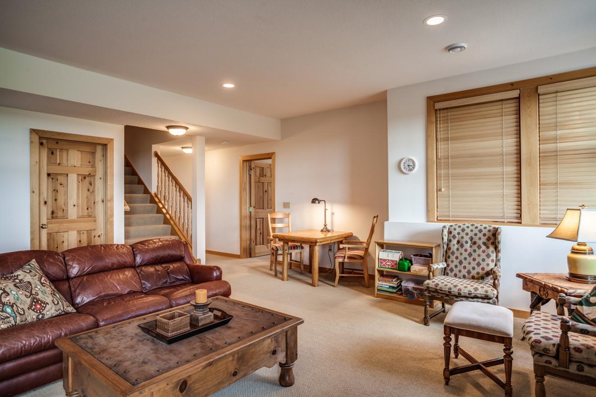 9130 Pioneer Trail