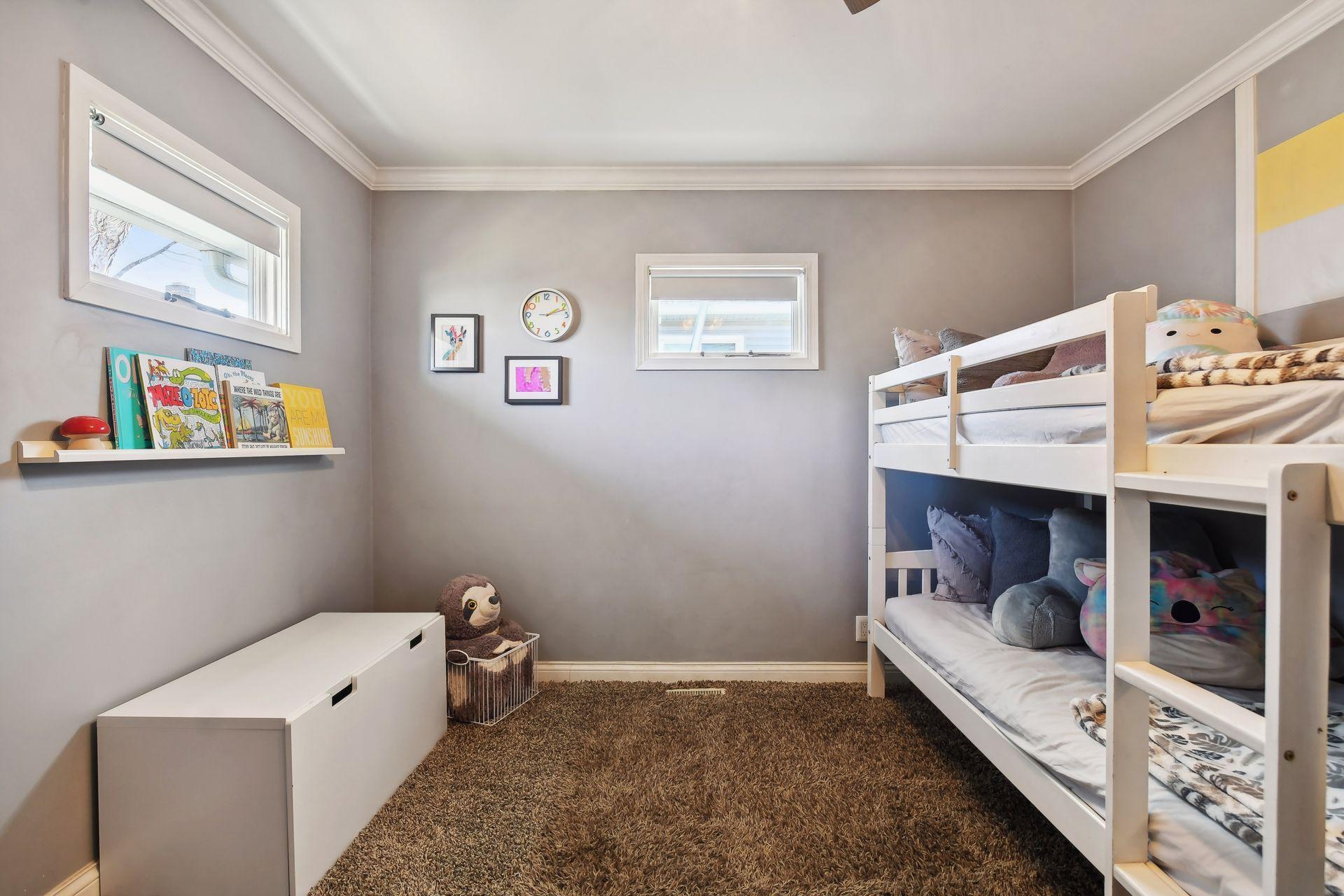 1574 Canary Lane