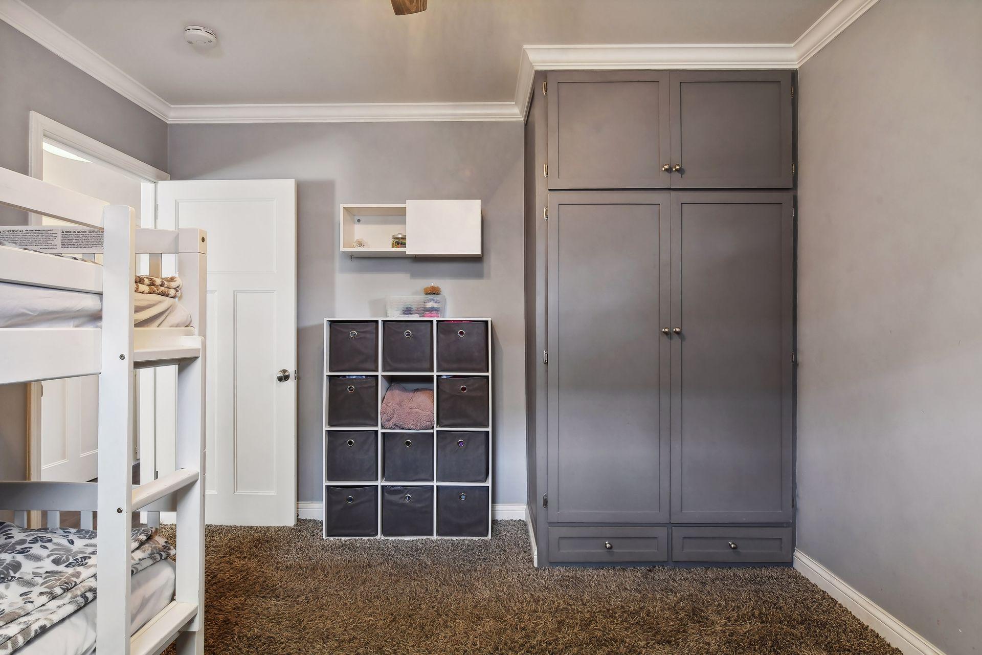 1574 Canary Lane
