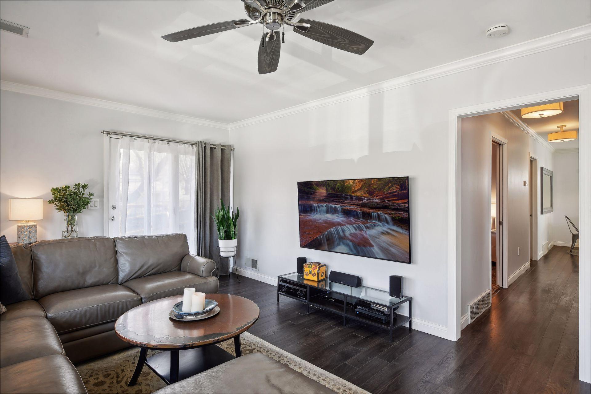 1574 Canary Lane