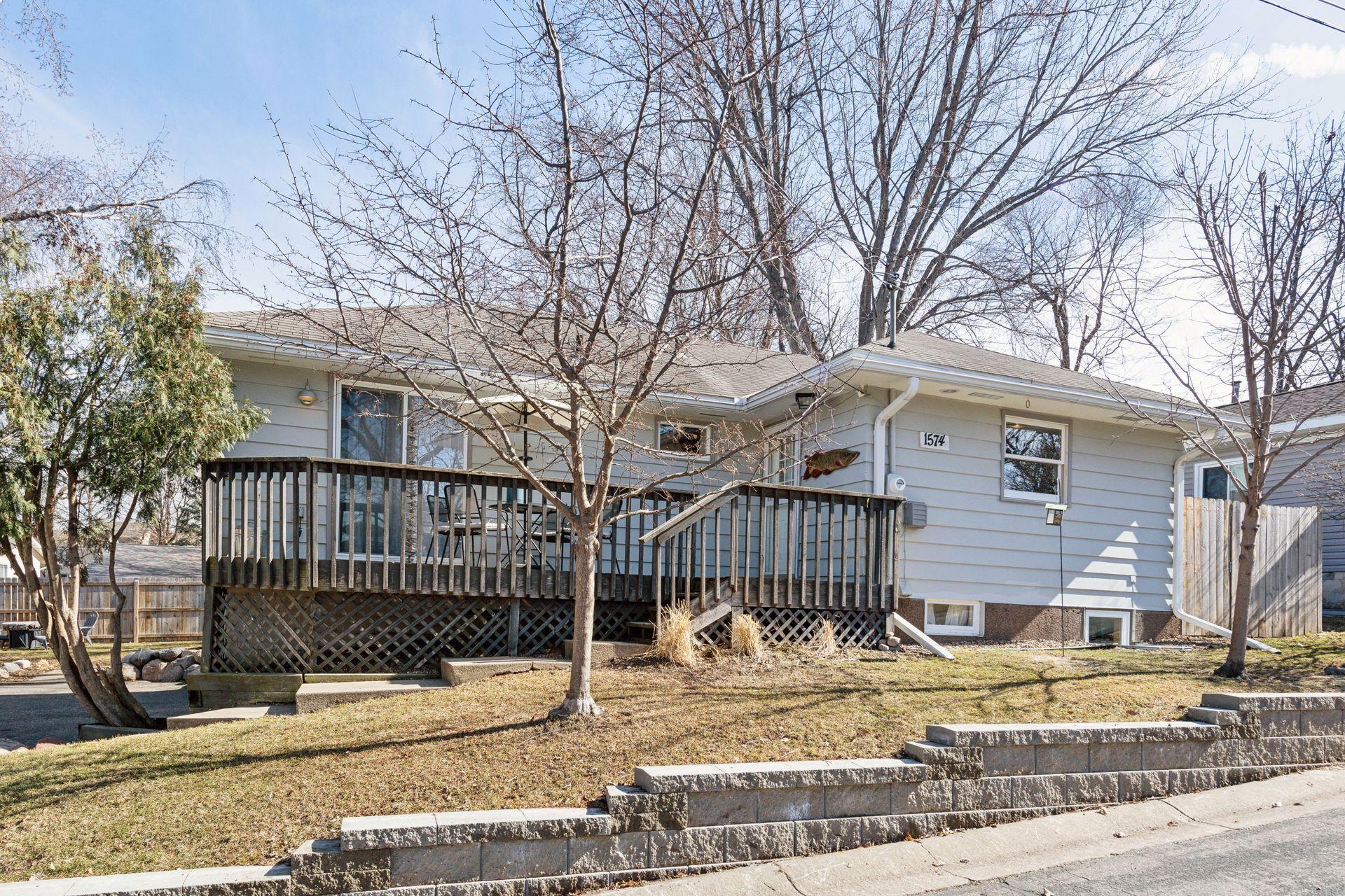 1574 Canary Lane