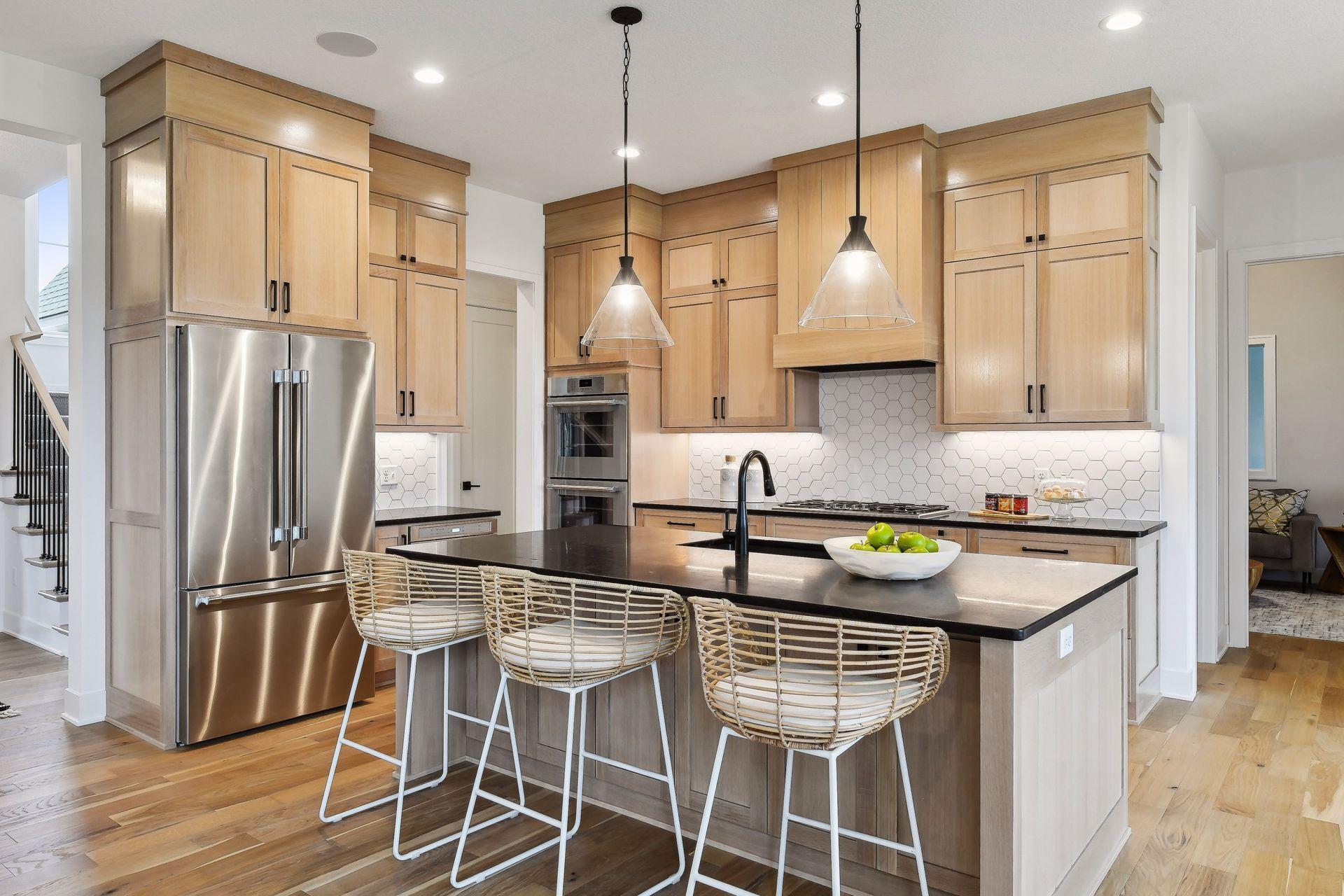 6303 Blackoaks Lane N