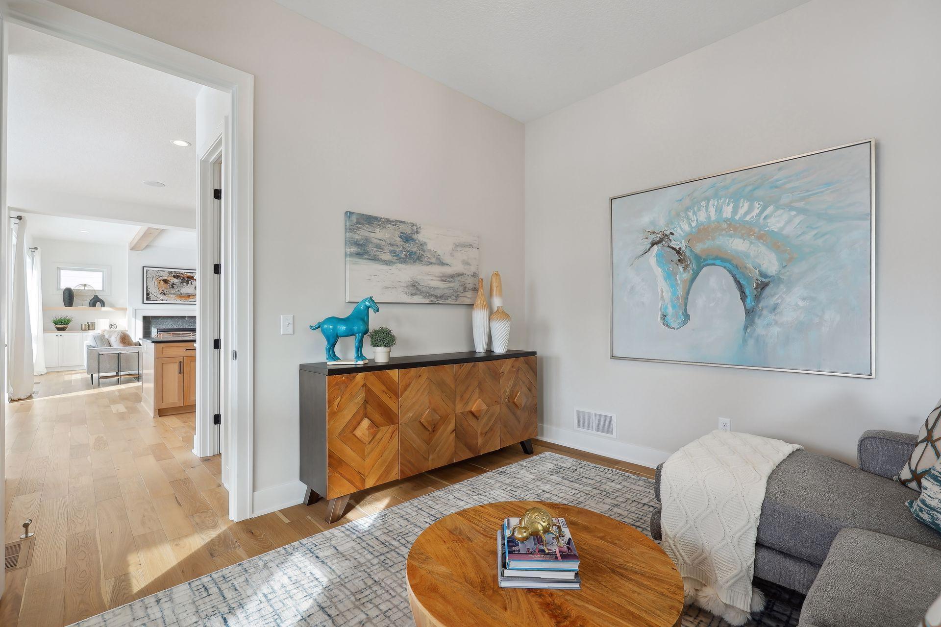 6303 Blackoaks Lane N