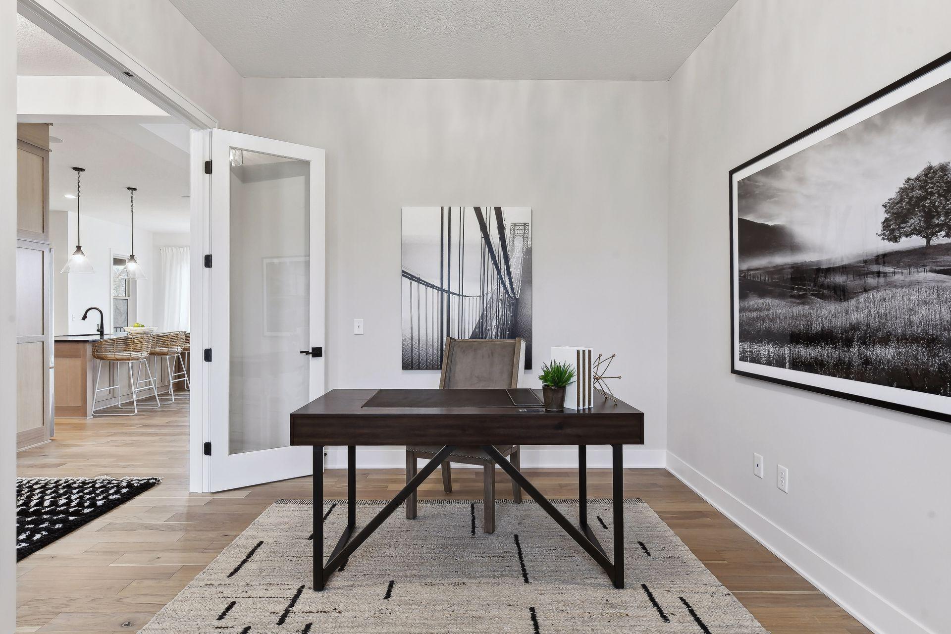 6303 Blackoaks Lane N