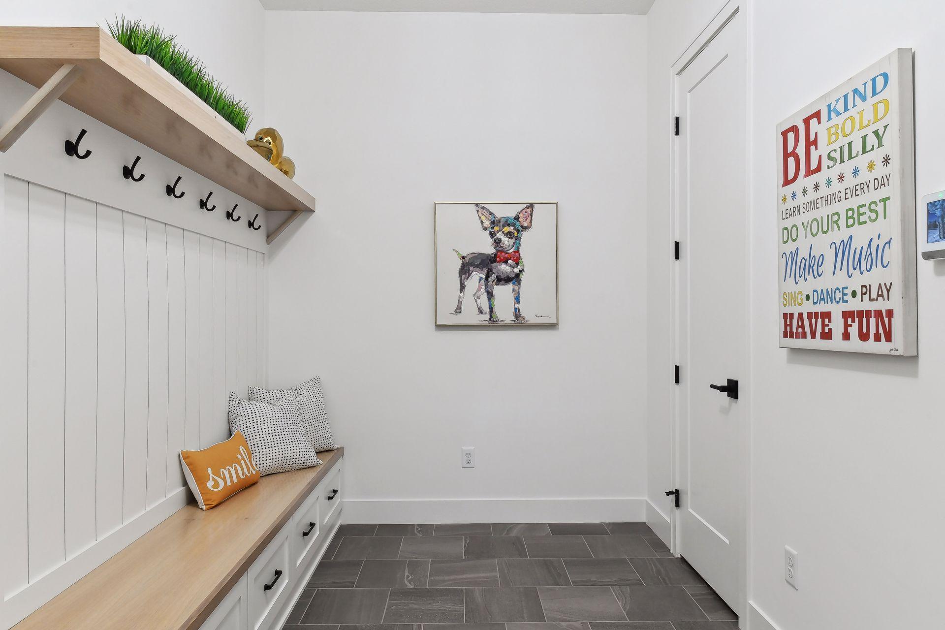 6303 Blackoaks Lane N