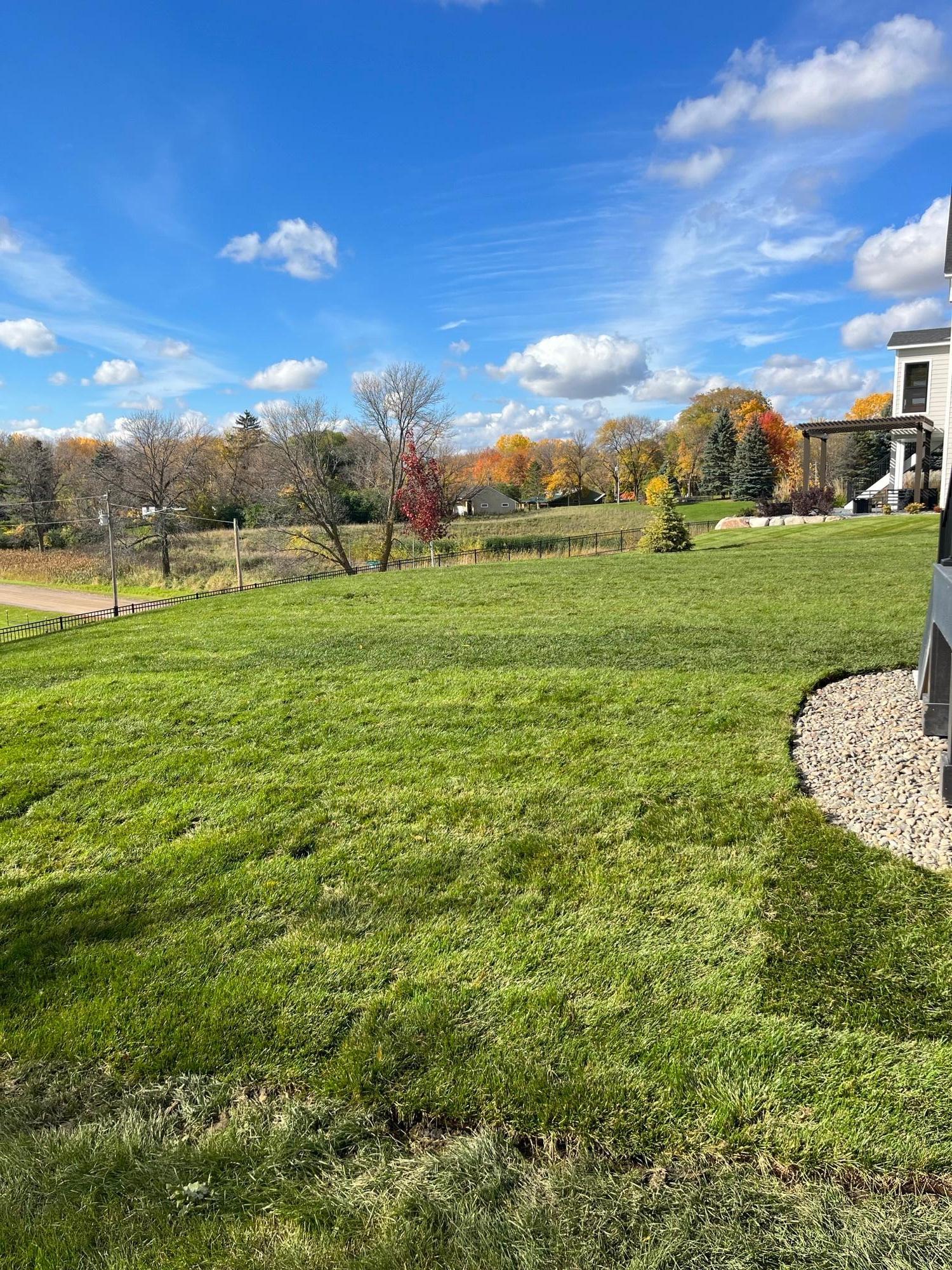 6303 Blackoaks Lane N