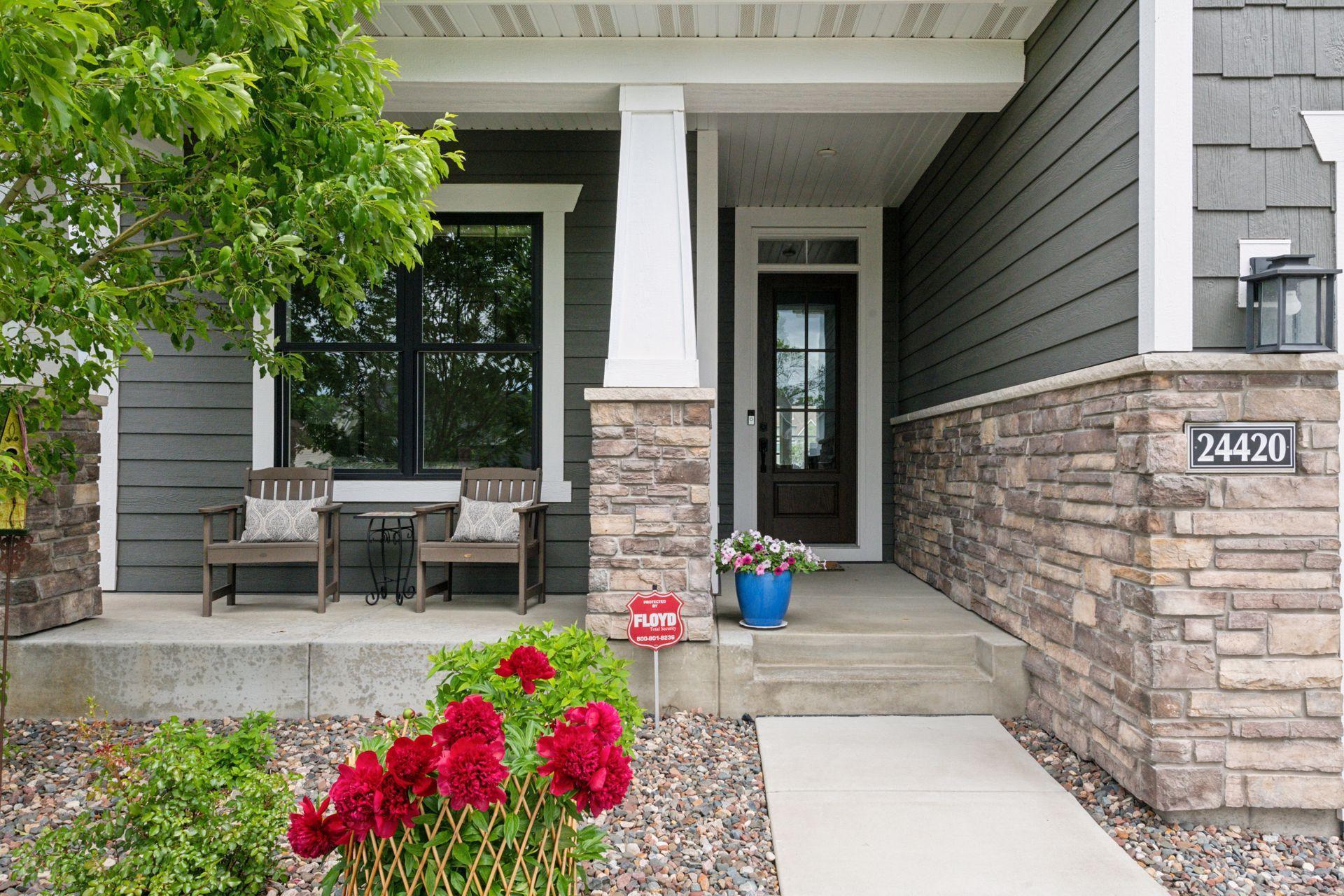 24420 Niblick Alcove