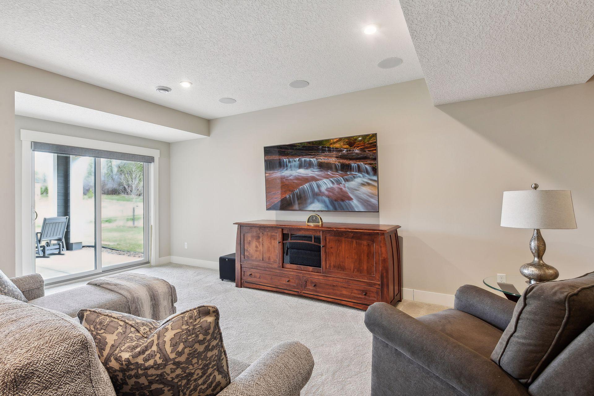 24420 Niblick Alcove
