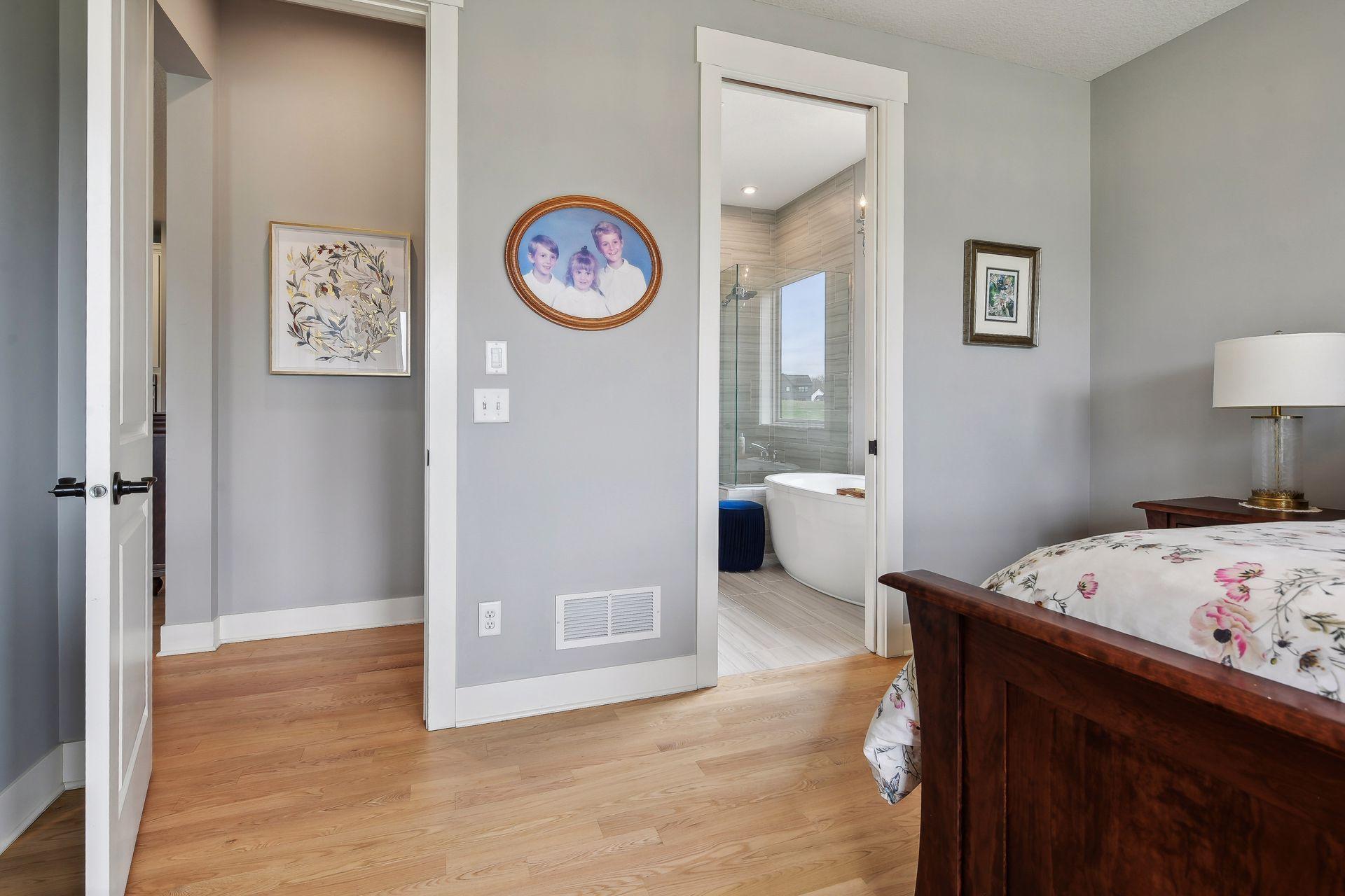 24420 Niblick Alcove