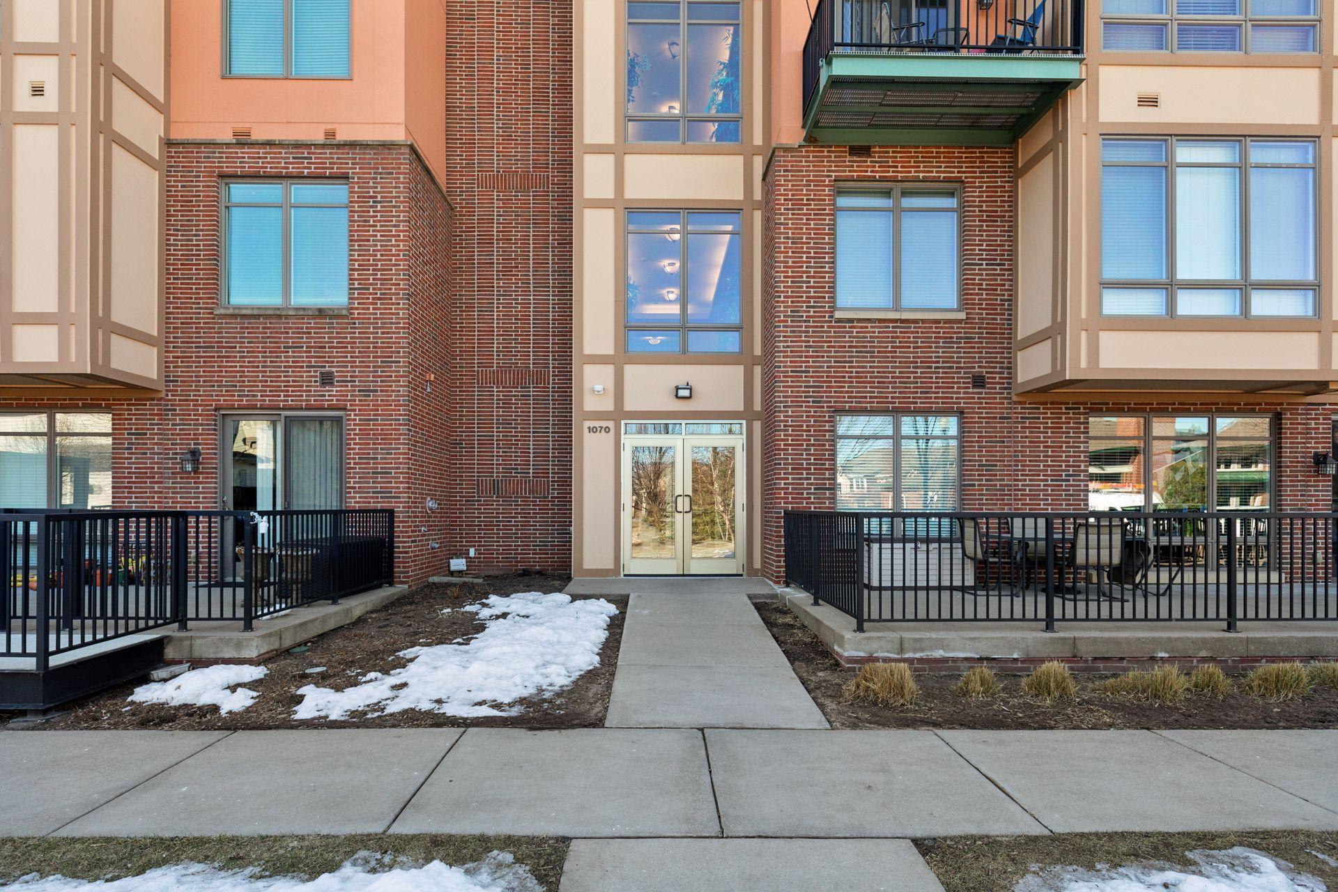 1070 Grandview Court NE Unit: 311