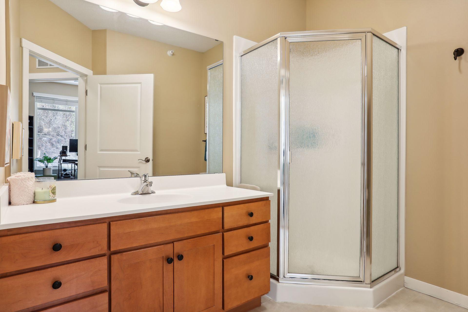 1070 Grandview Court NE Unit: 311