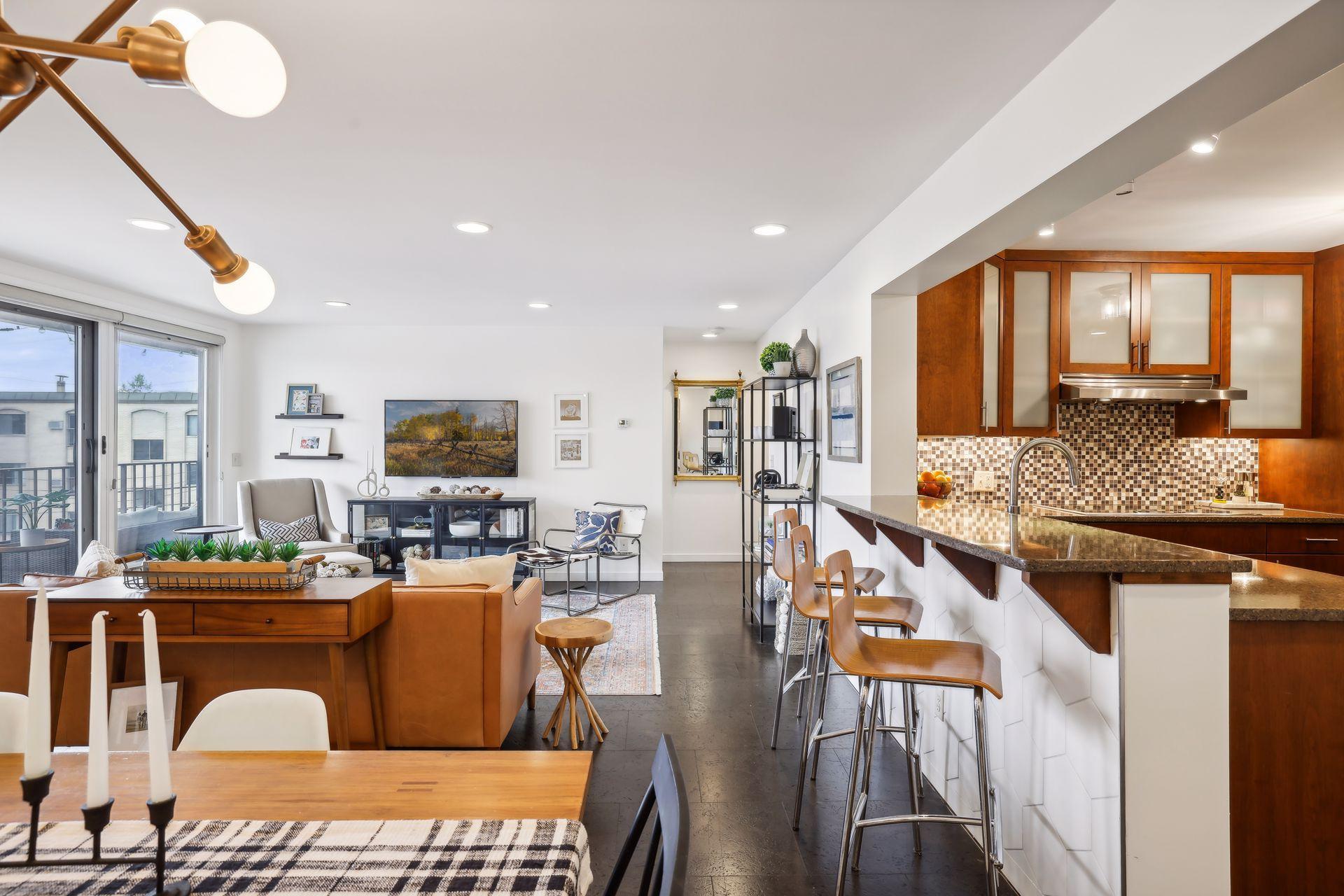 4625 Minnetonka Boulevard Unit: 206