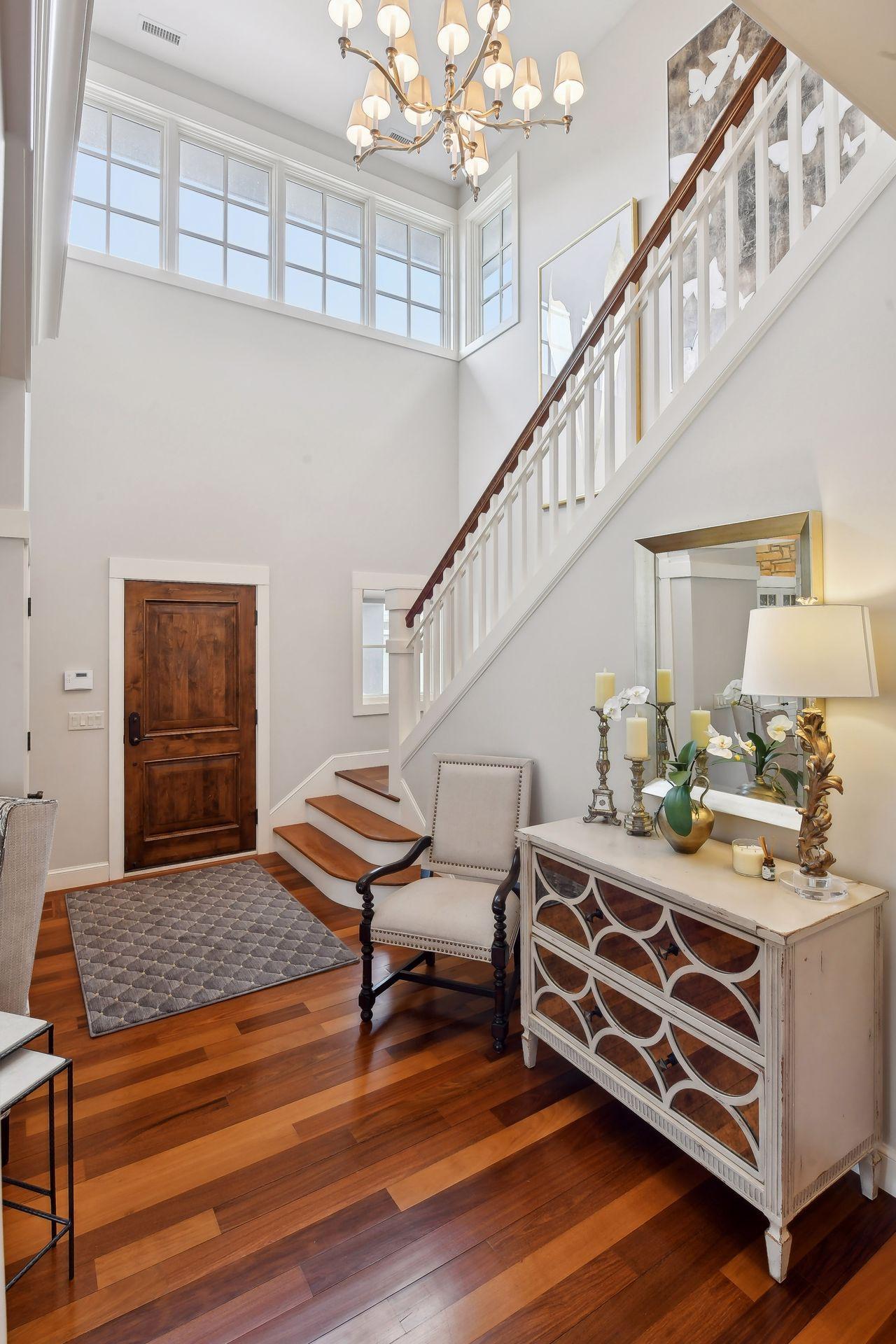 2227 Portico Green
