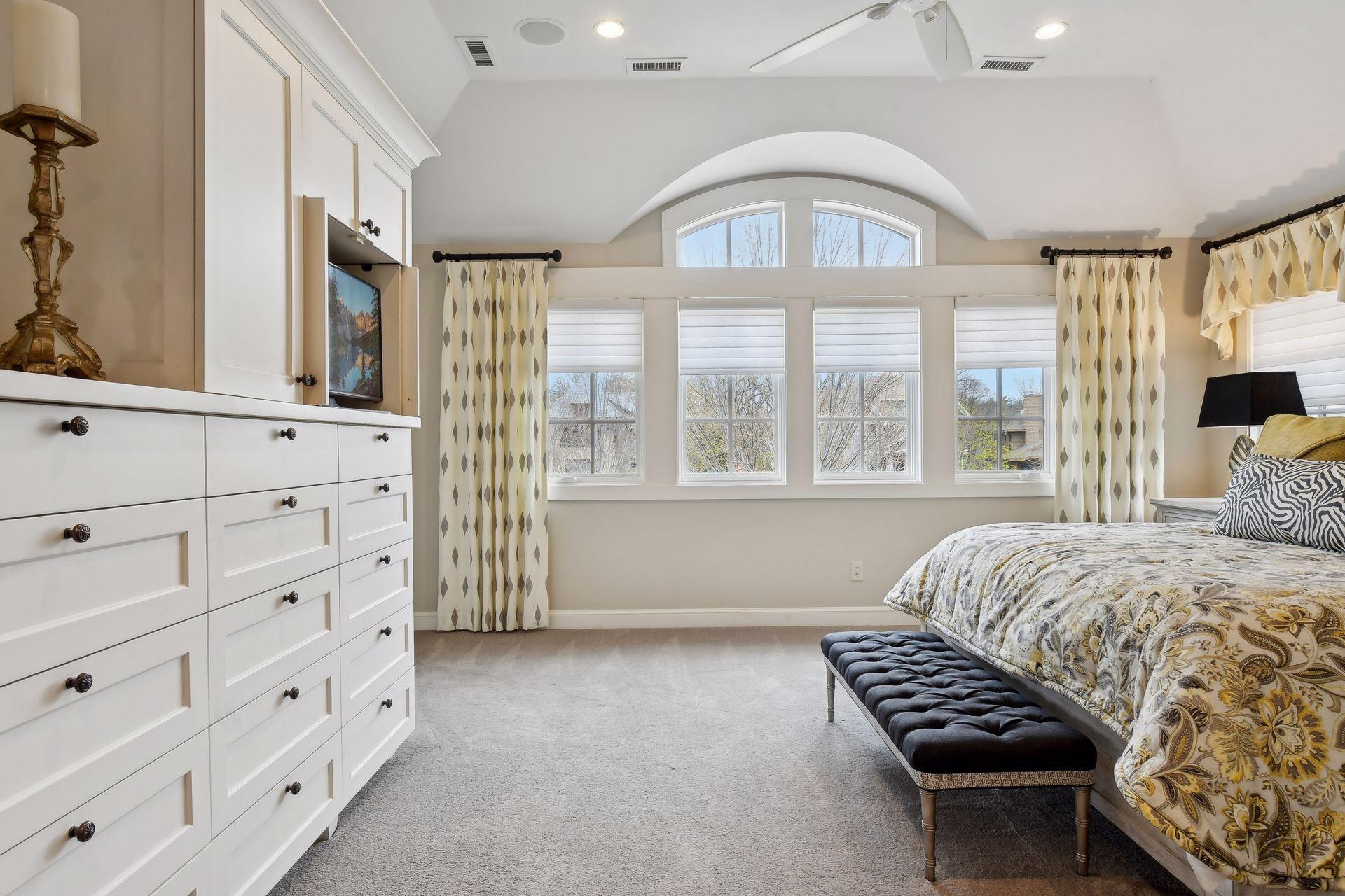 2227 Portico Green