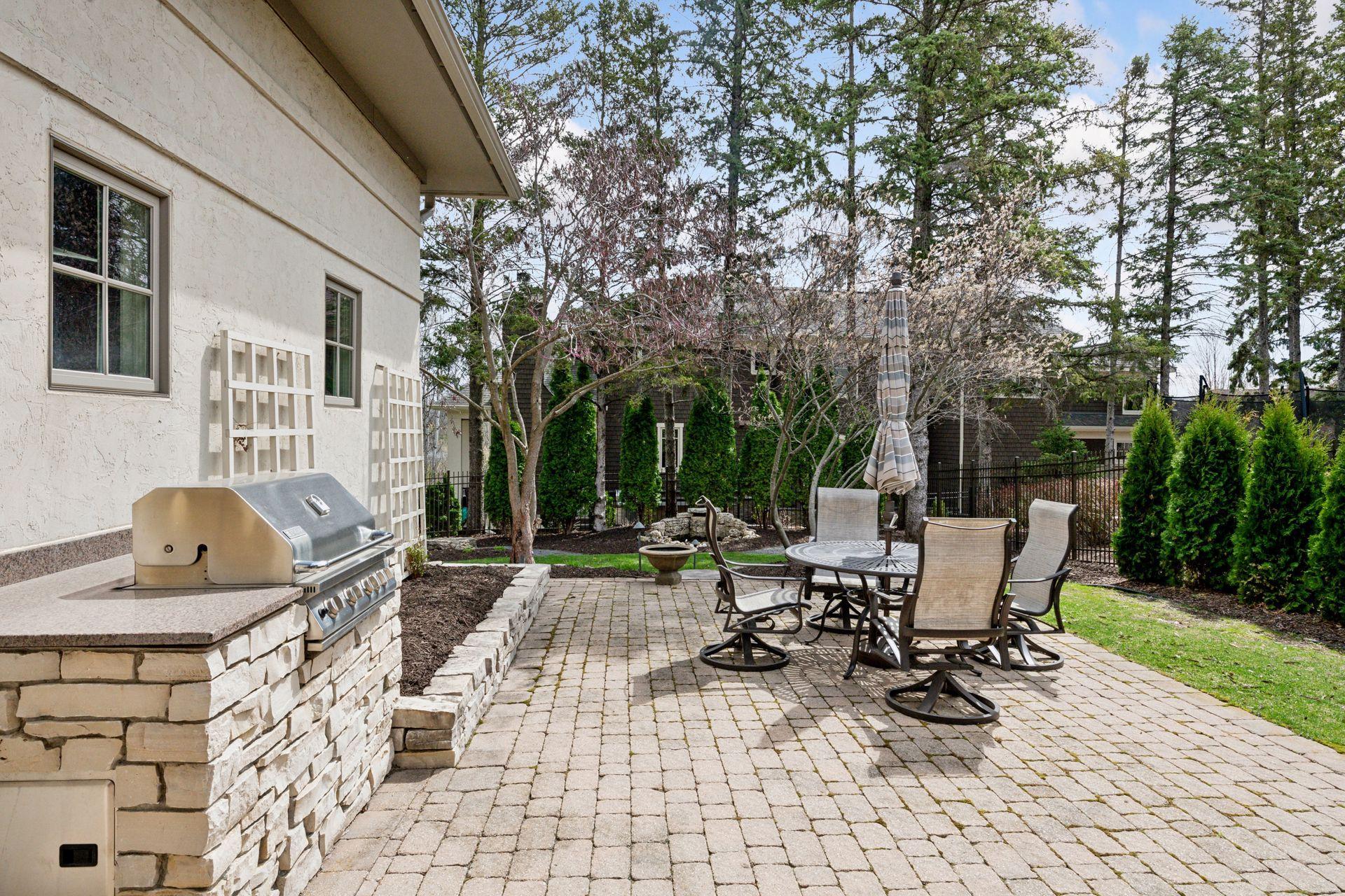 2227 Portico Green