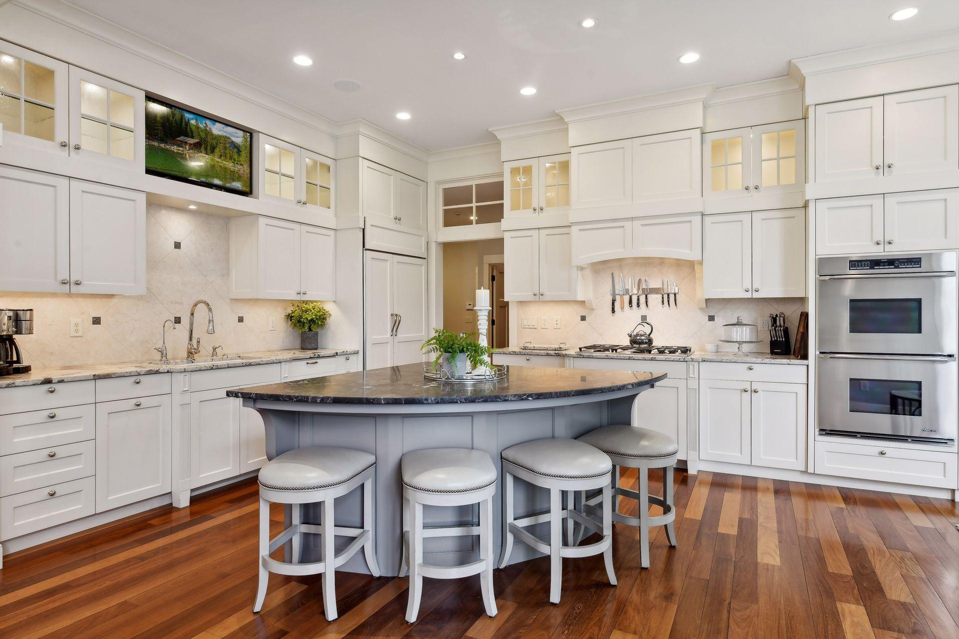 2227 Portico Green