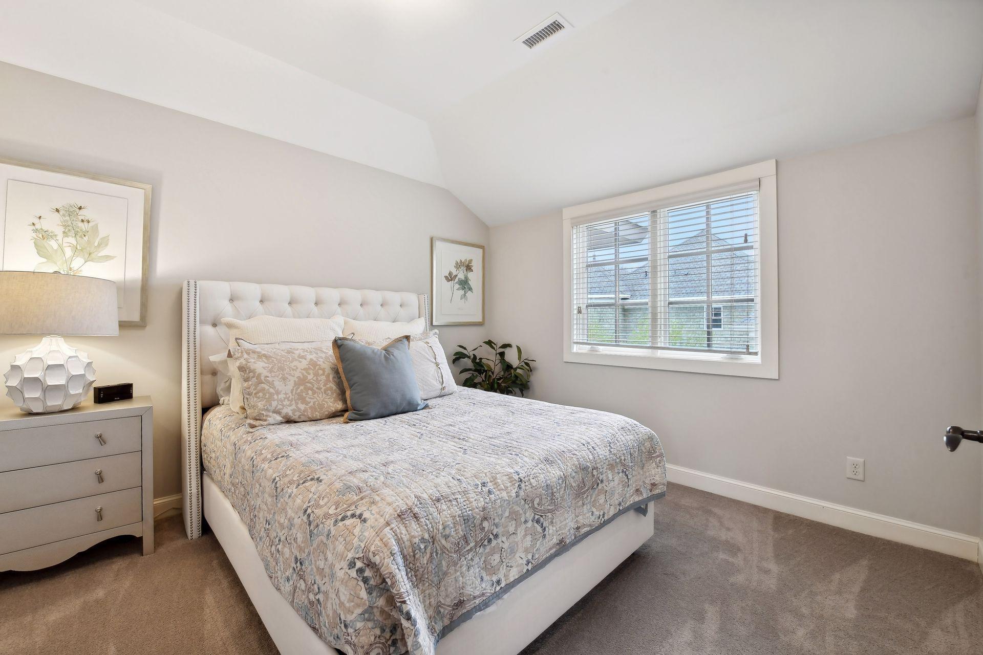 2227 Portico Green