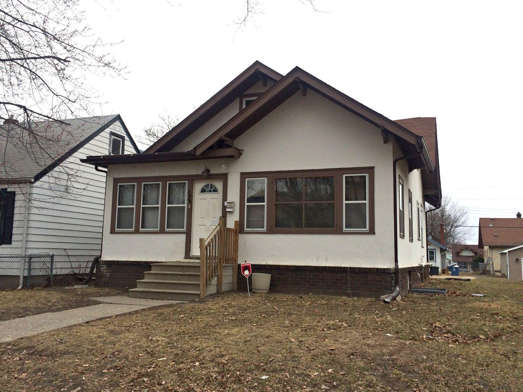 2644 Russell Avenue N