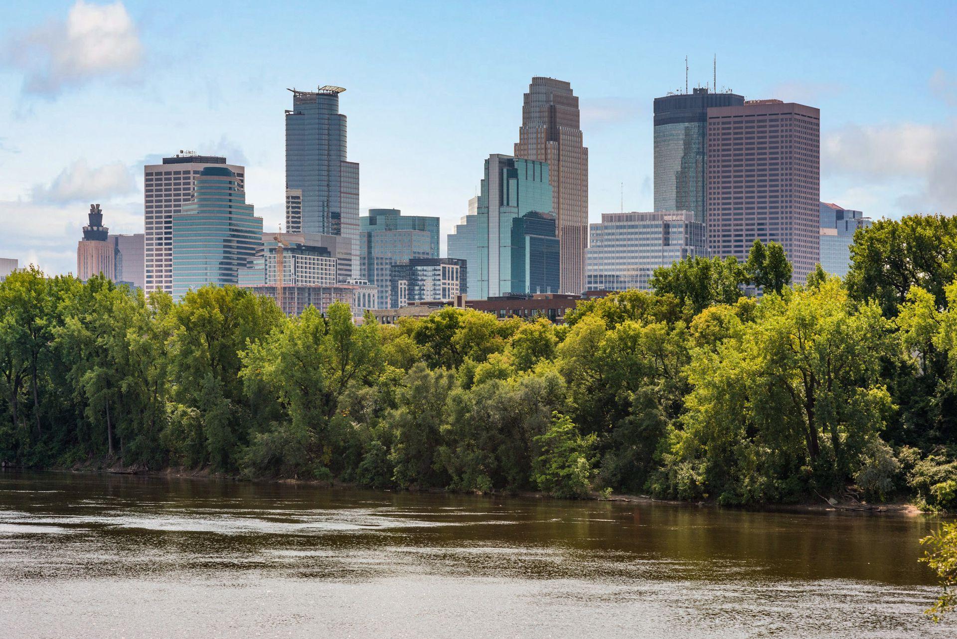 636 22nd Avenue NE Unit: 6