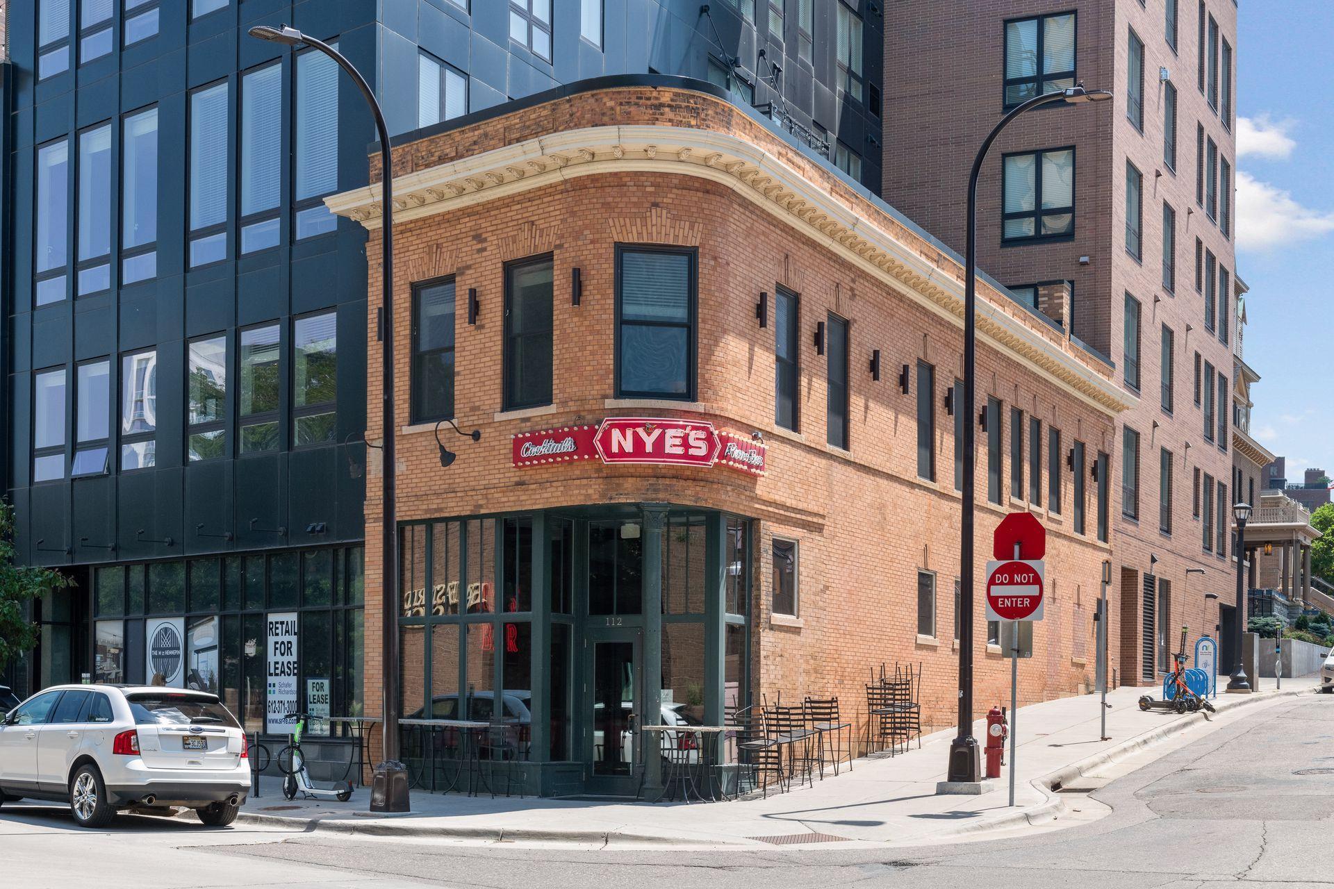 636 22nd Avenue NE Unit: 7