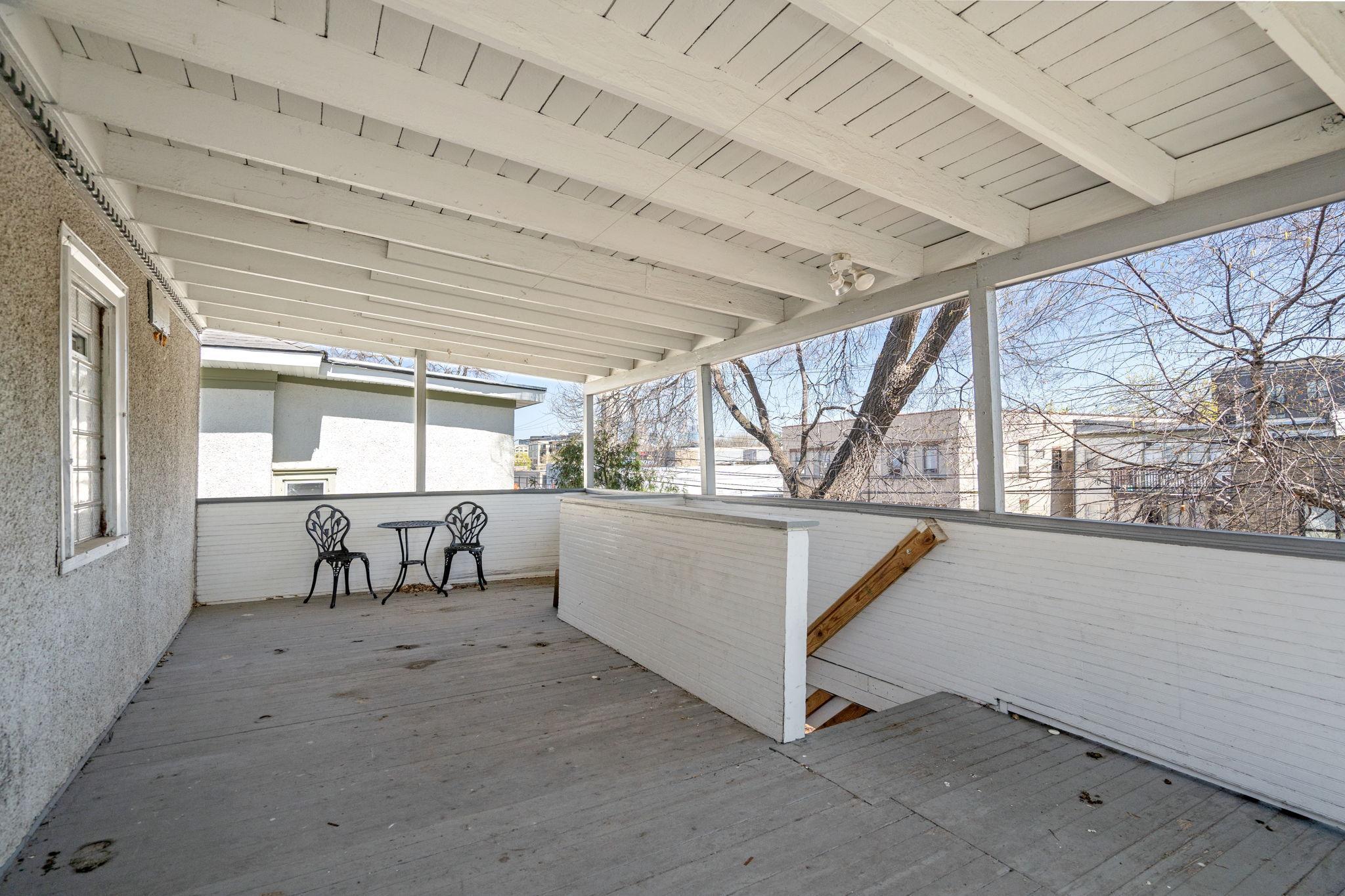 2745 Aldrich Avenue S