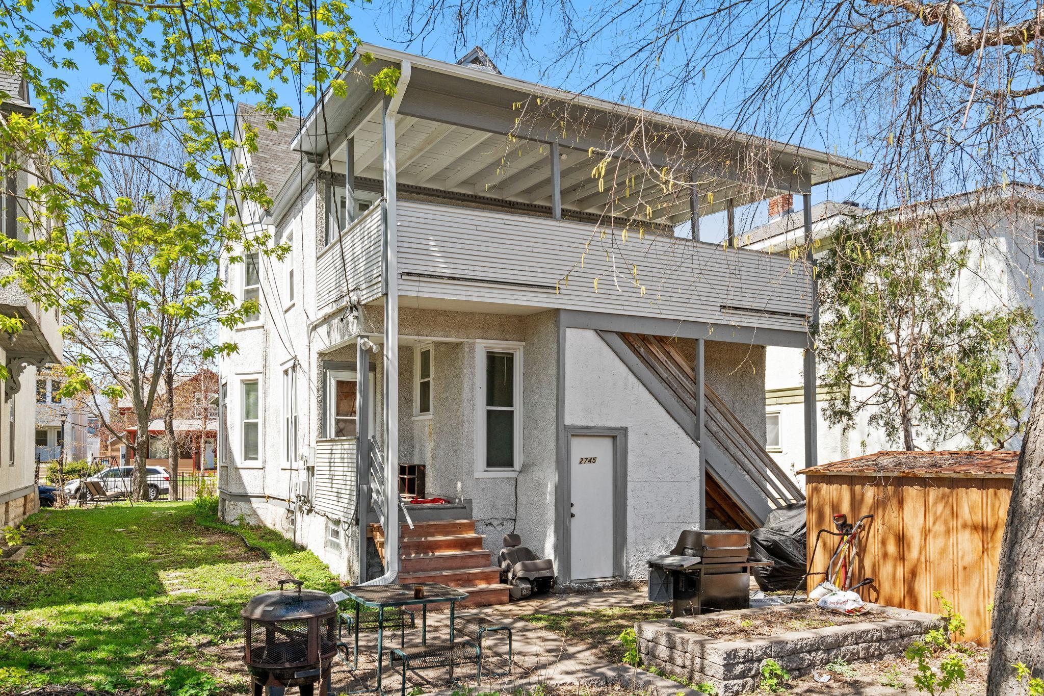 2745 Aldrich Avenue S