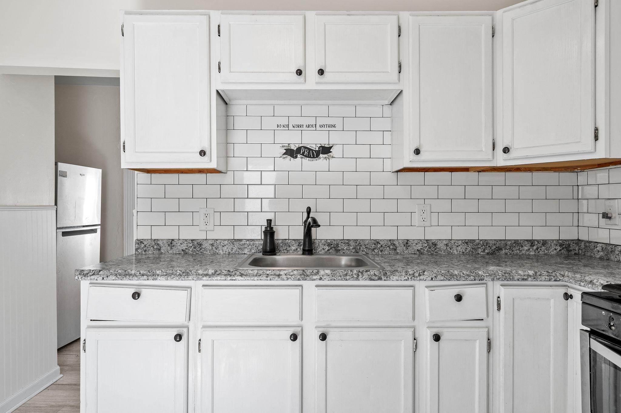 2745 Aldrich Avenue S