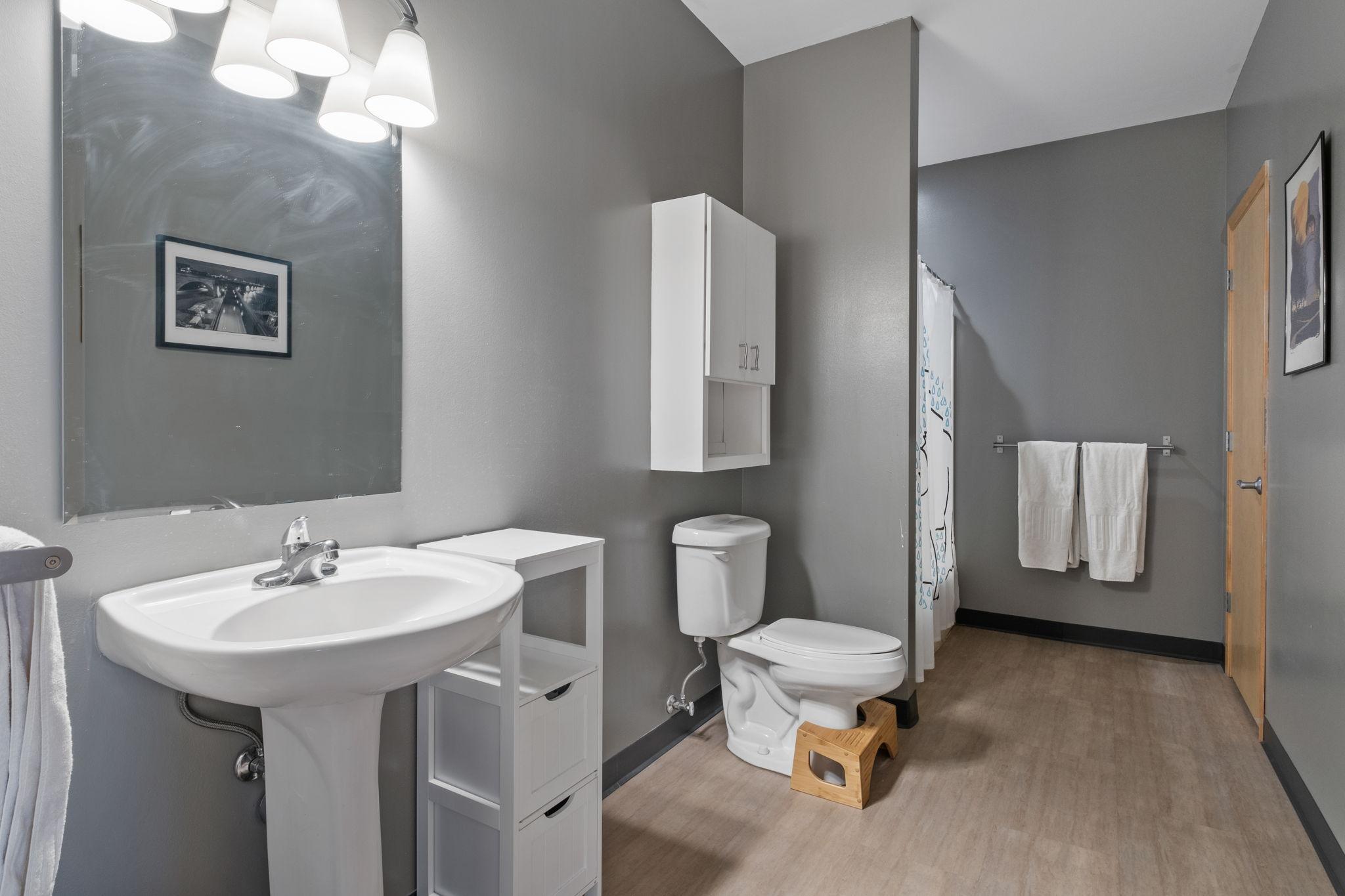 111 E Franklin Avenue Unit: 304