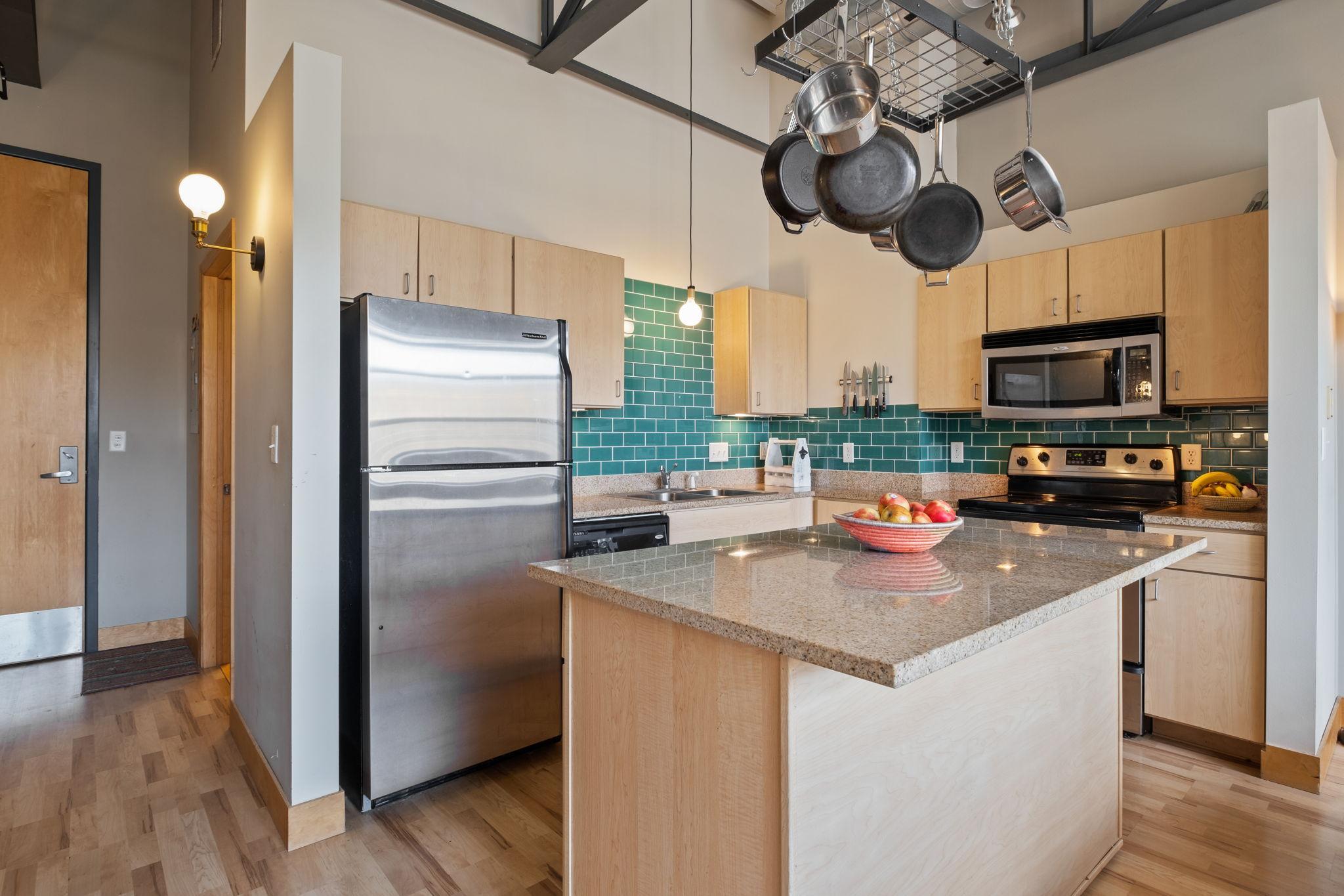 111 E Franklin Avenue Unit: 304