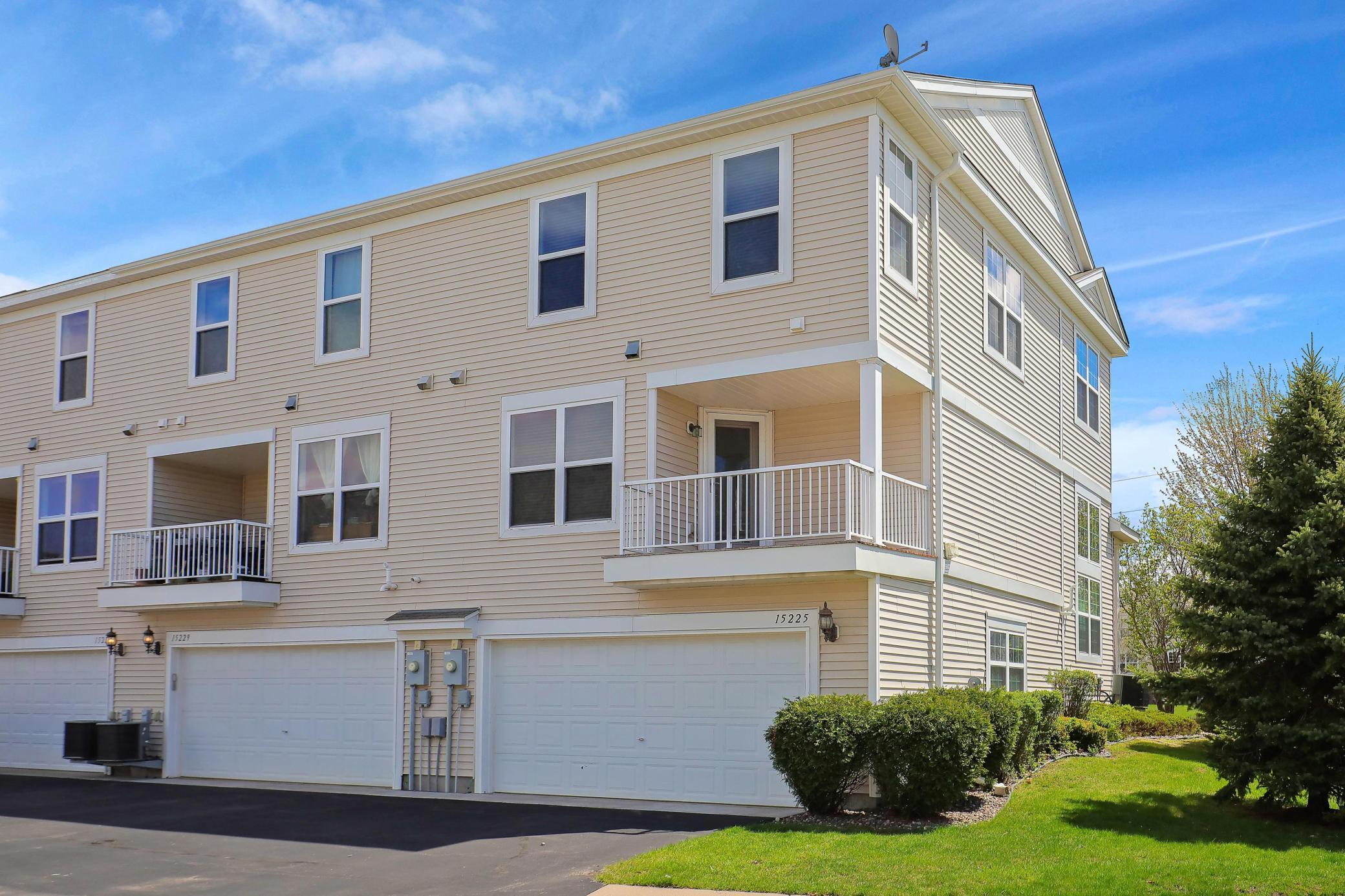 15225 Fanning Drive N