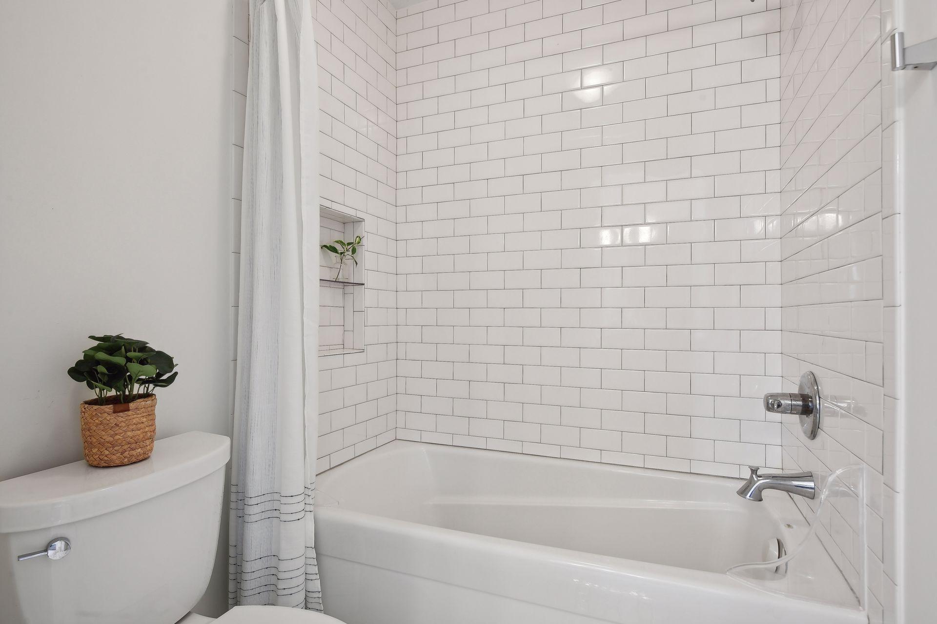 4489 Bluebell Trail S