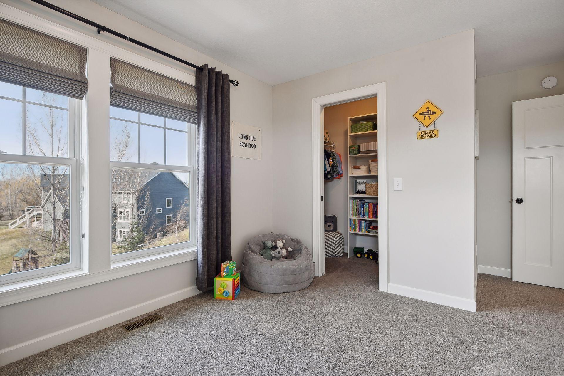 4489 Bluebell Trail S