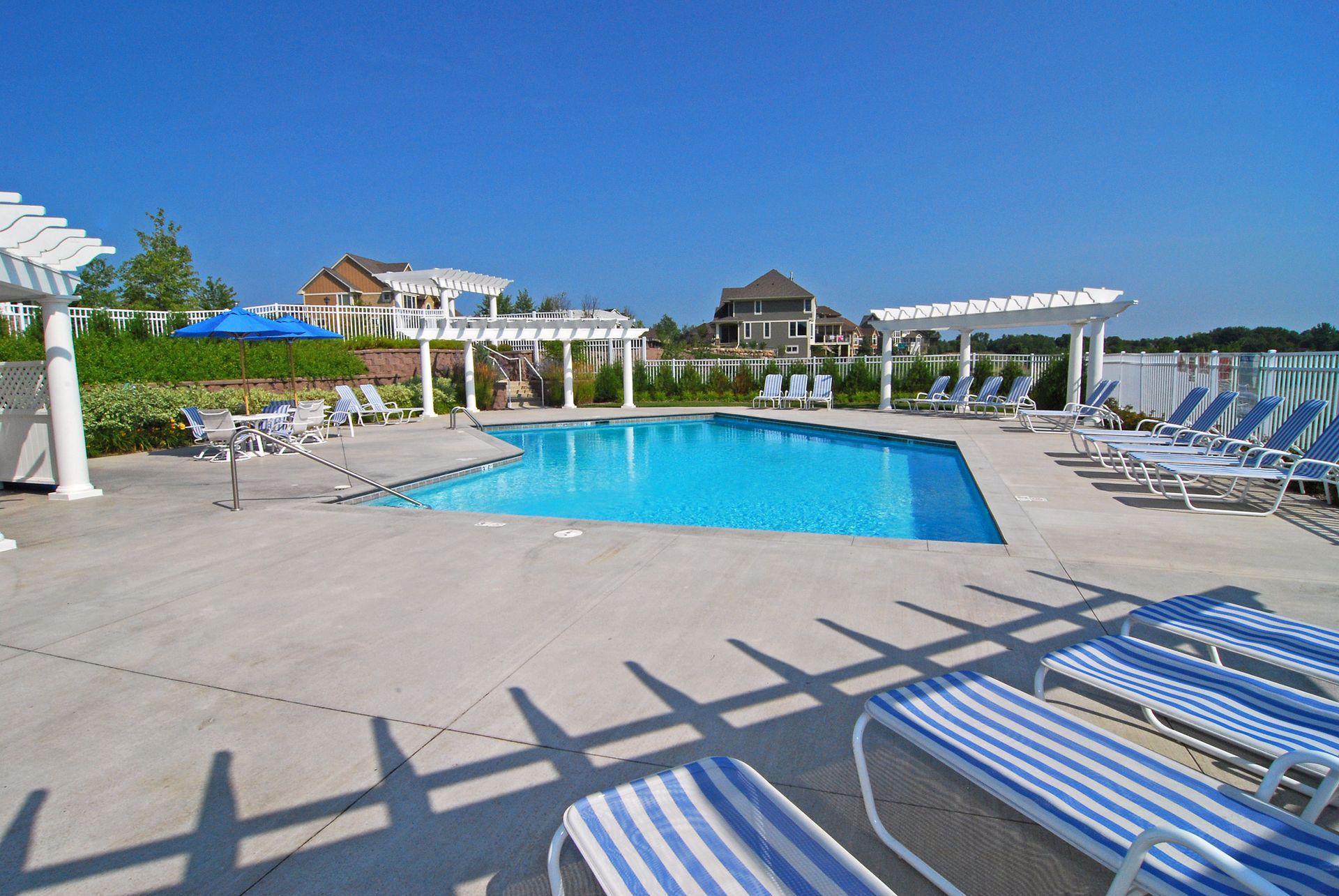 4489 Bluebell Trail S