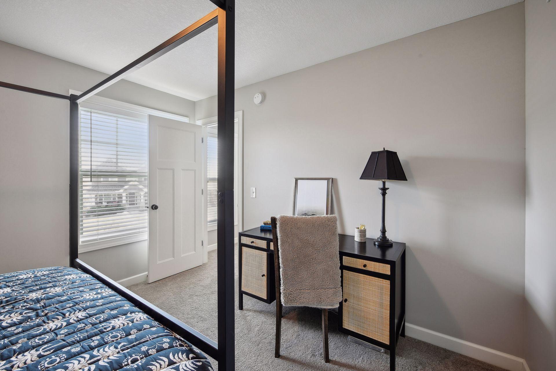 4489 Bluebell Trail S