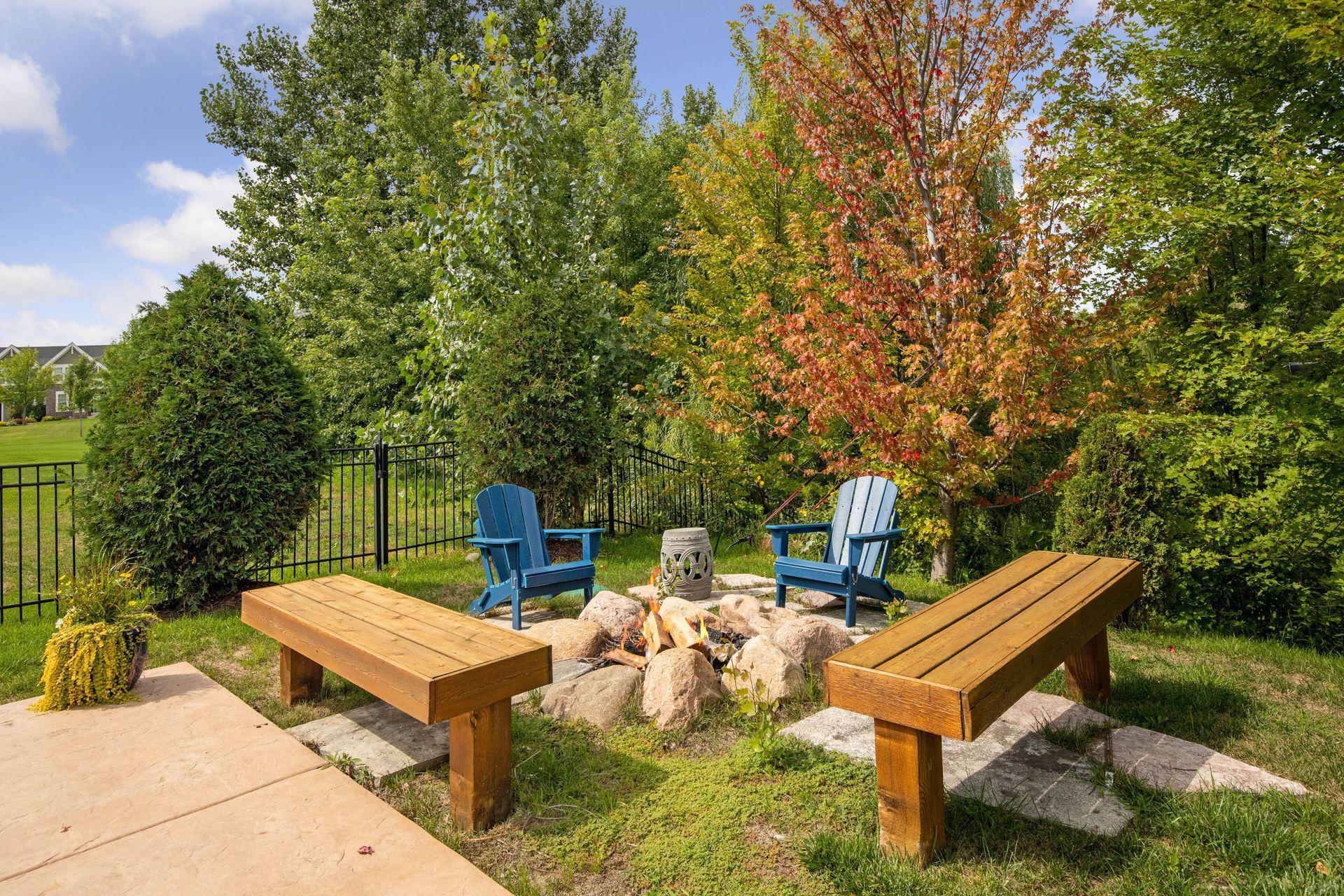 4489 Bluebell Trail S