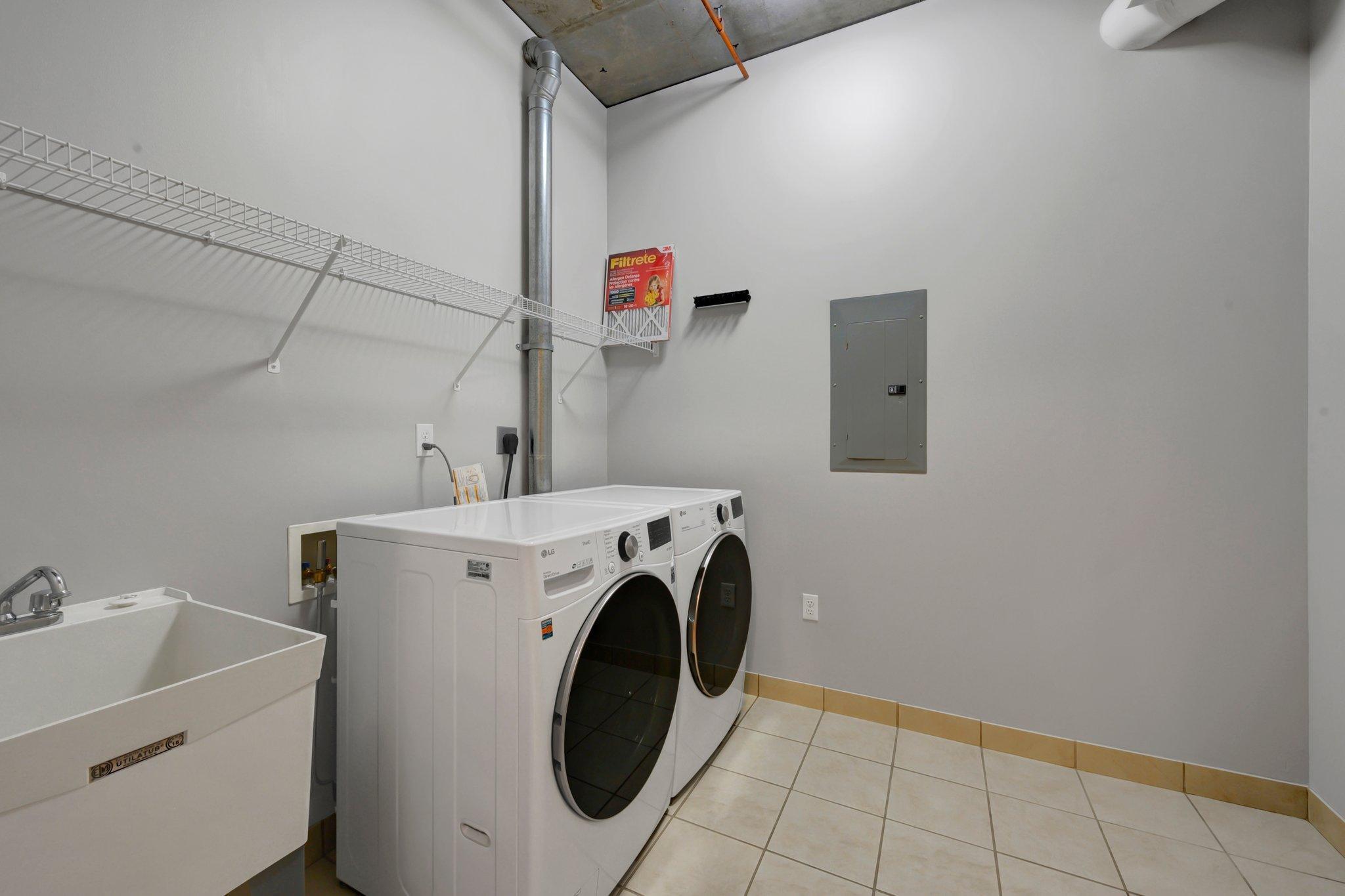 150 2nd Street NE Unit: B514