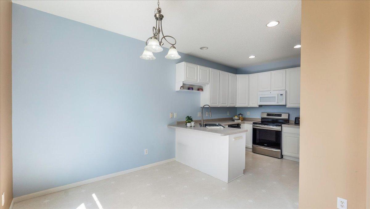 1375 White Oak Drive