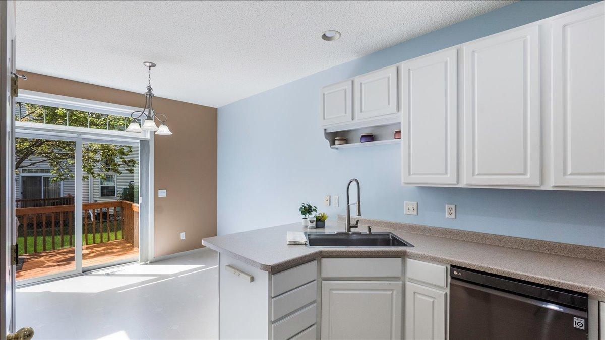 1375 White Oak Drive