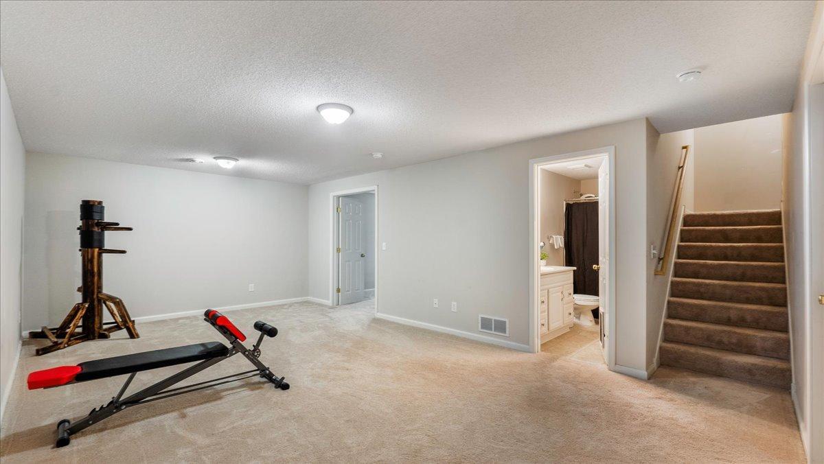 1375 White Oak Drive