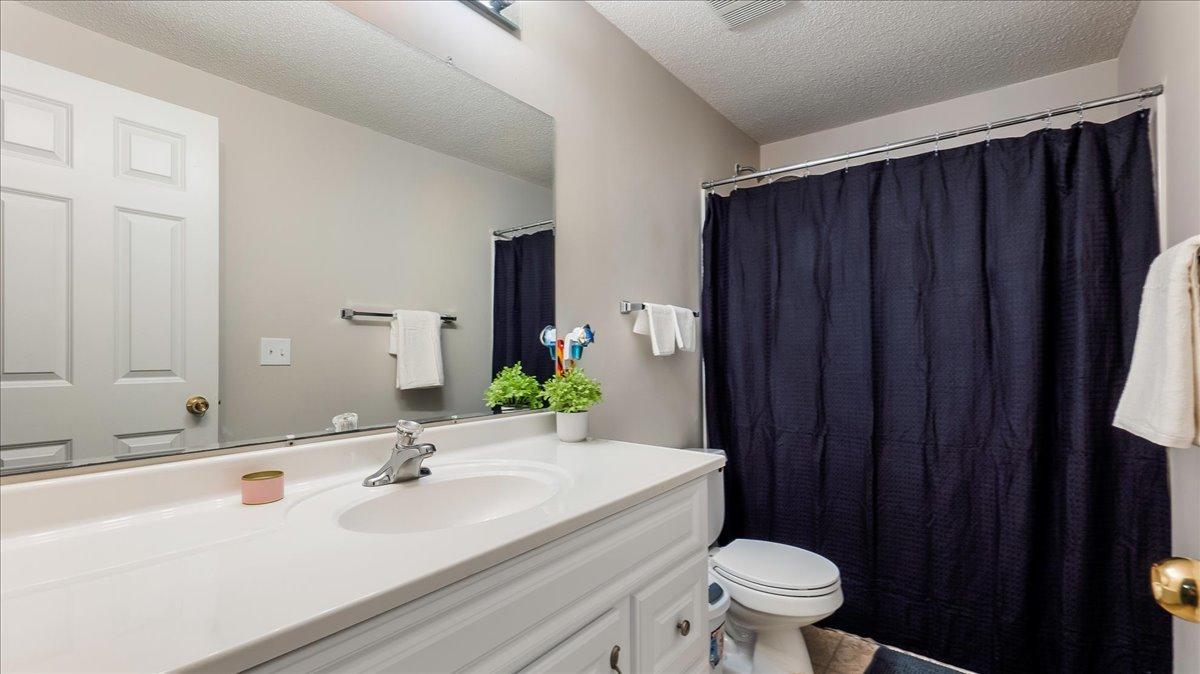 1375 White Oak Drive