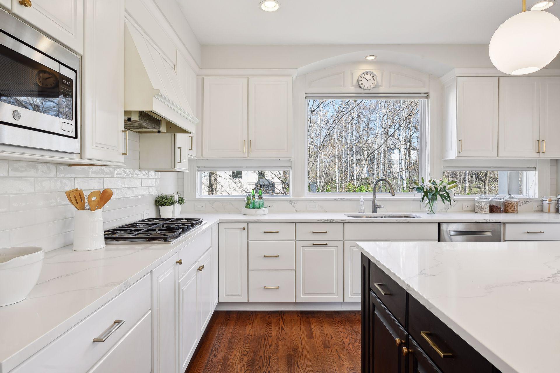 13940 Emerald Ridge
