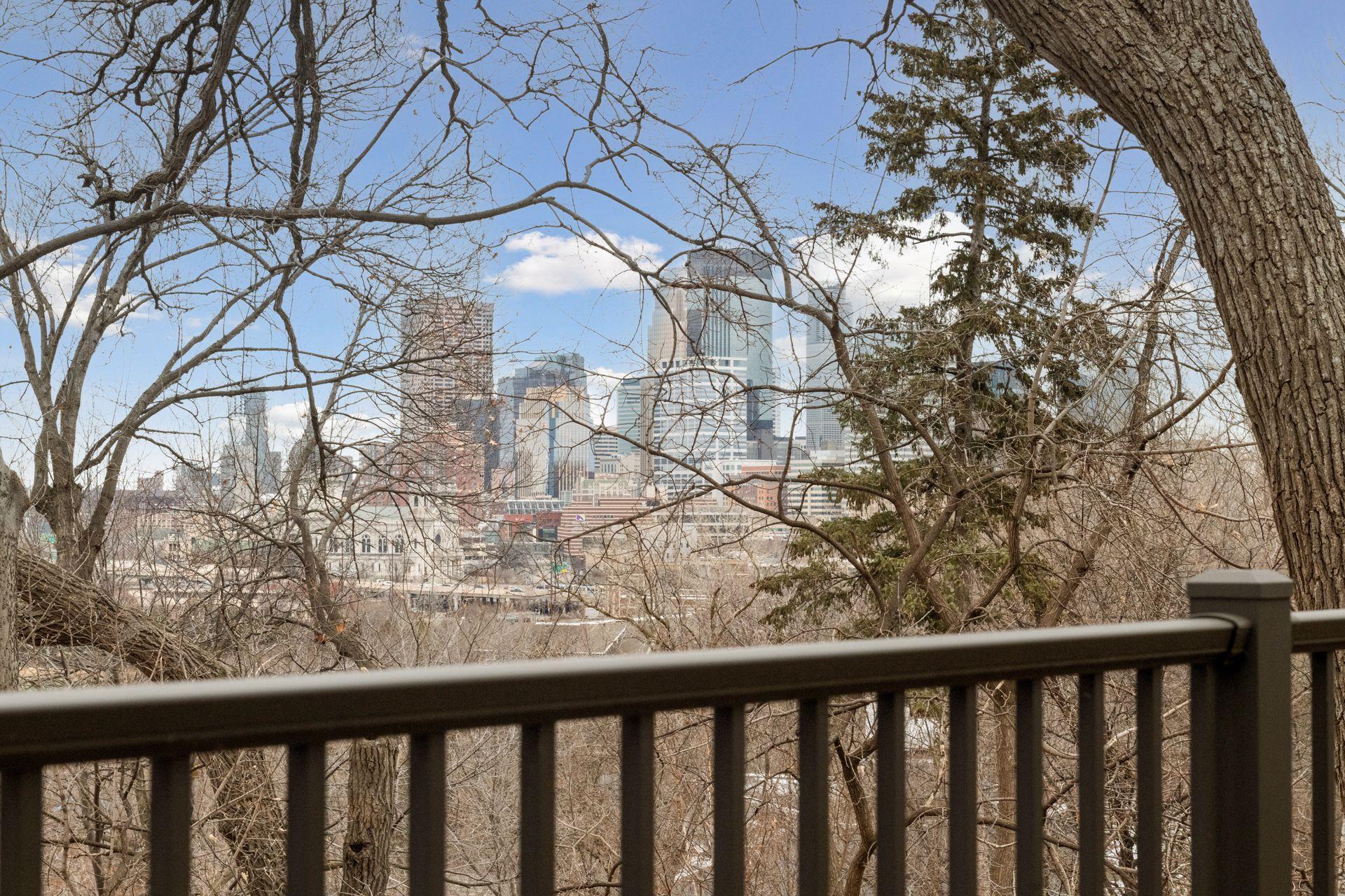 1418 Mount Curve Avenue