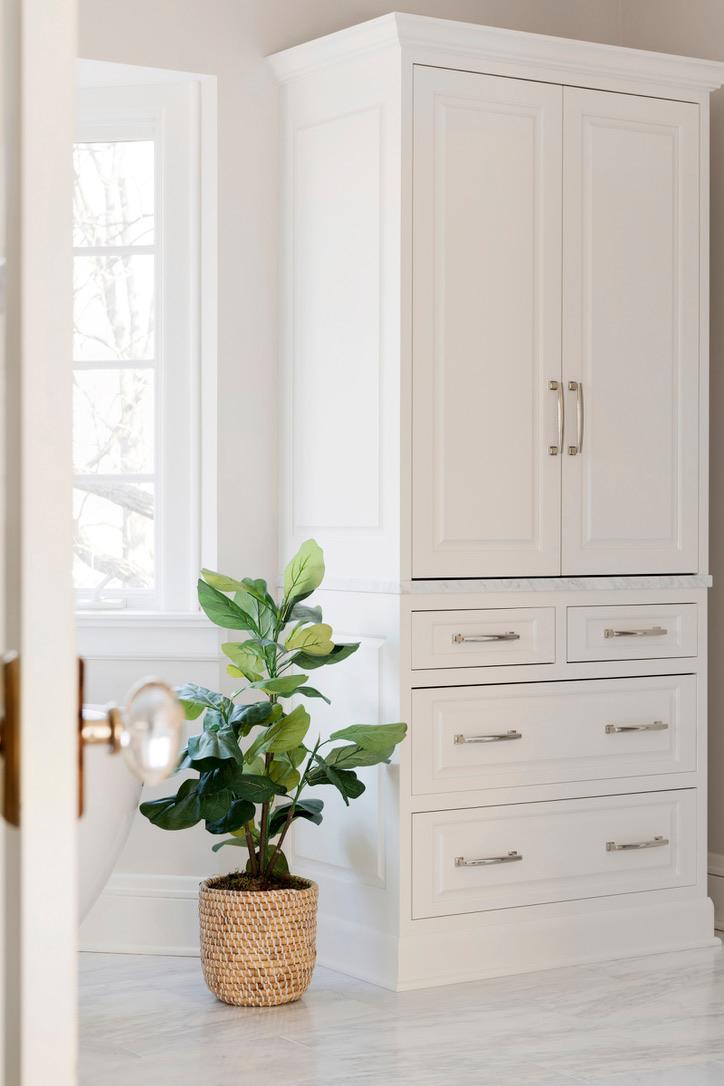 1418 Mount Curve Avenue