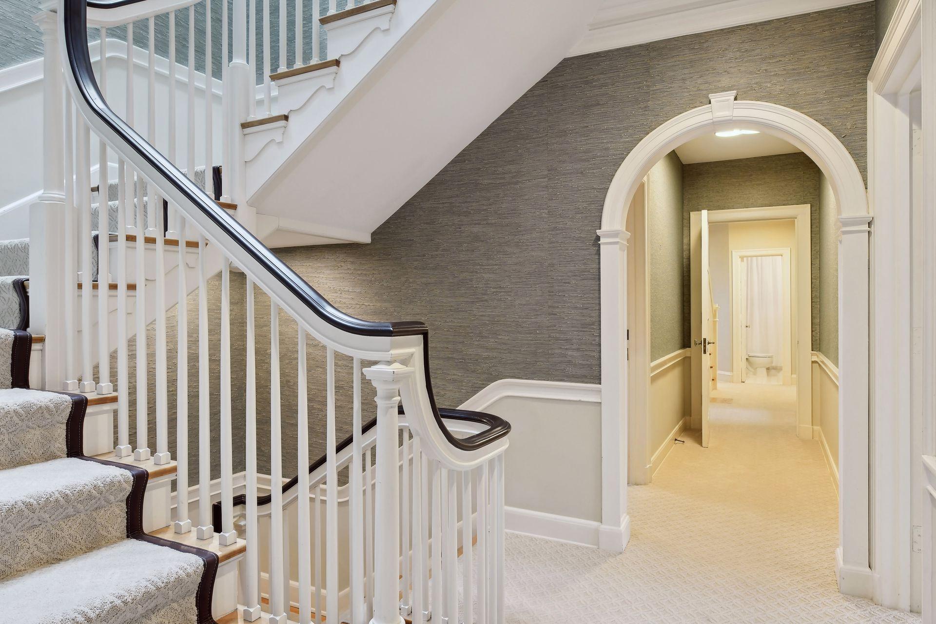 1418 Mount Curve Avenue