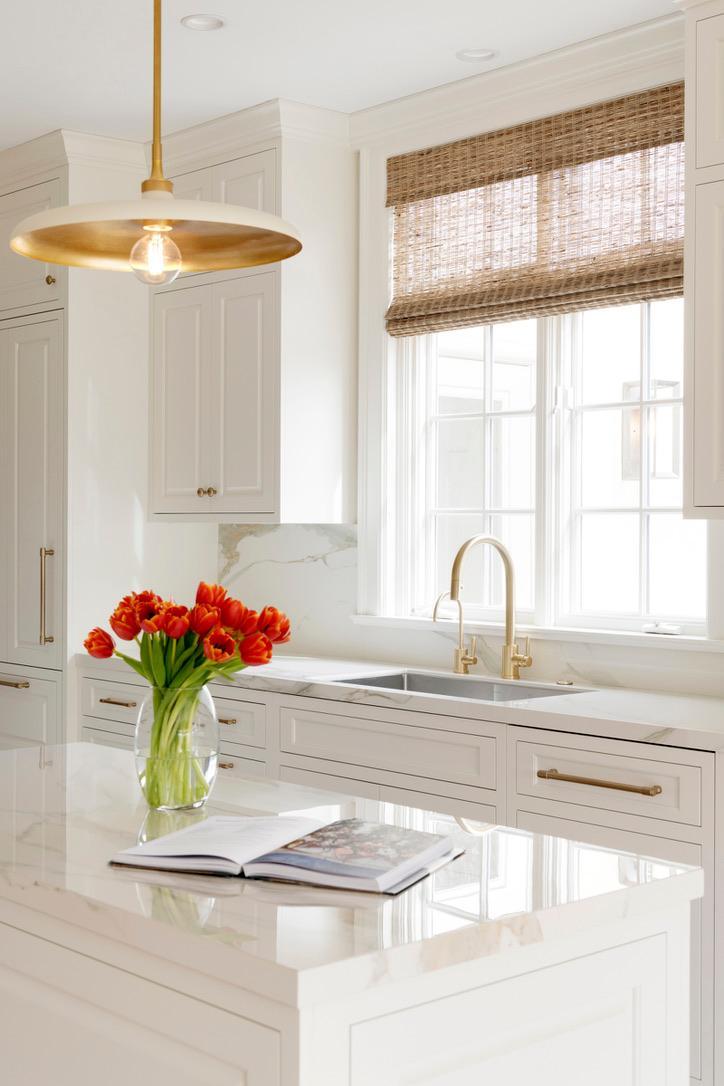 1418 Mount Curve Avenue