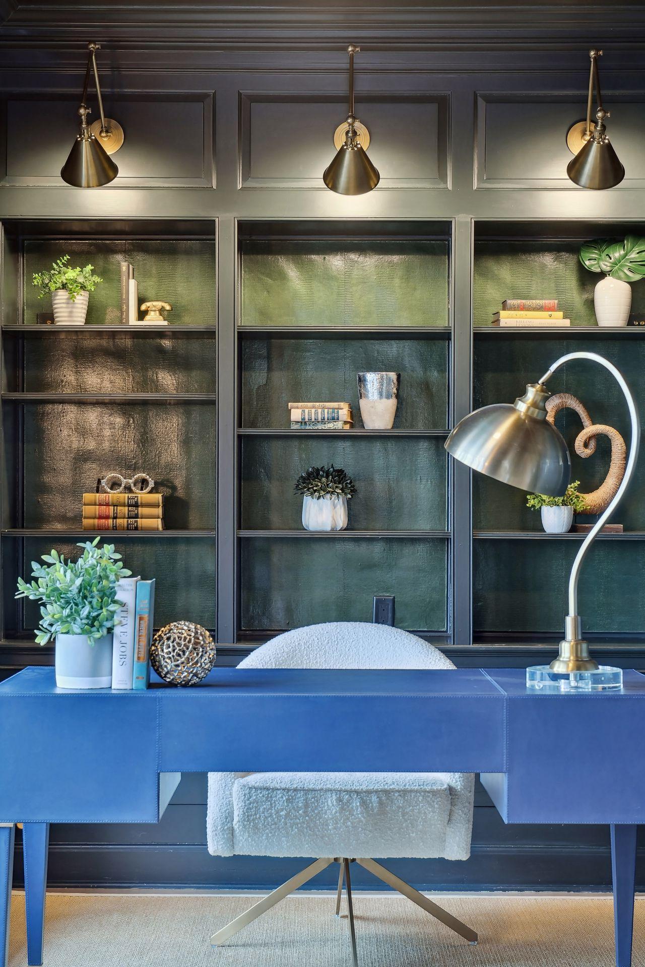 1418 Mount Curve Avenue