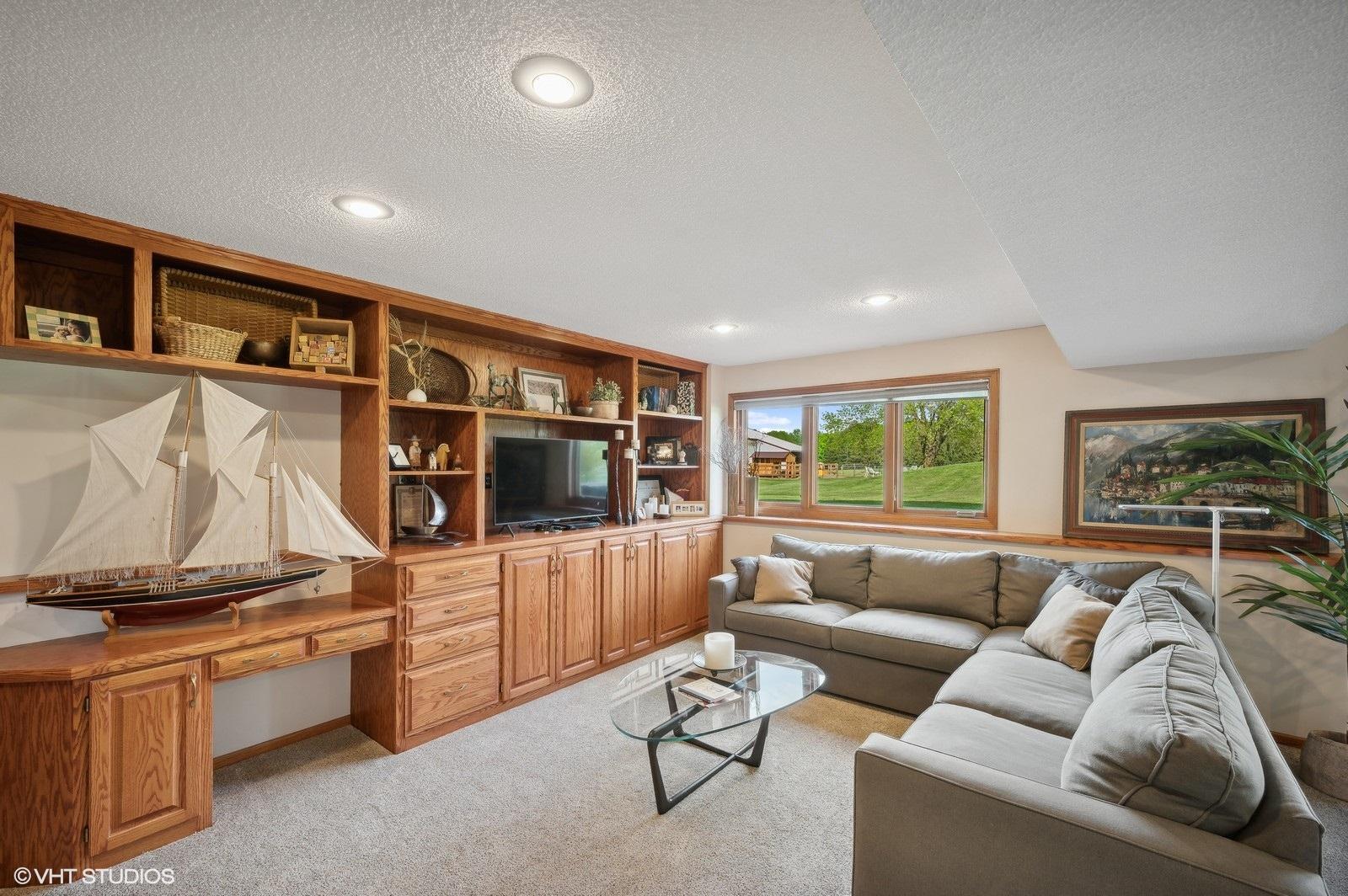 10680 Jonquil Lane