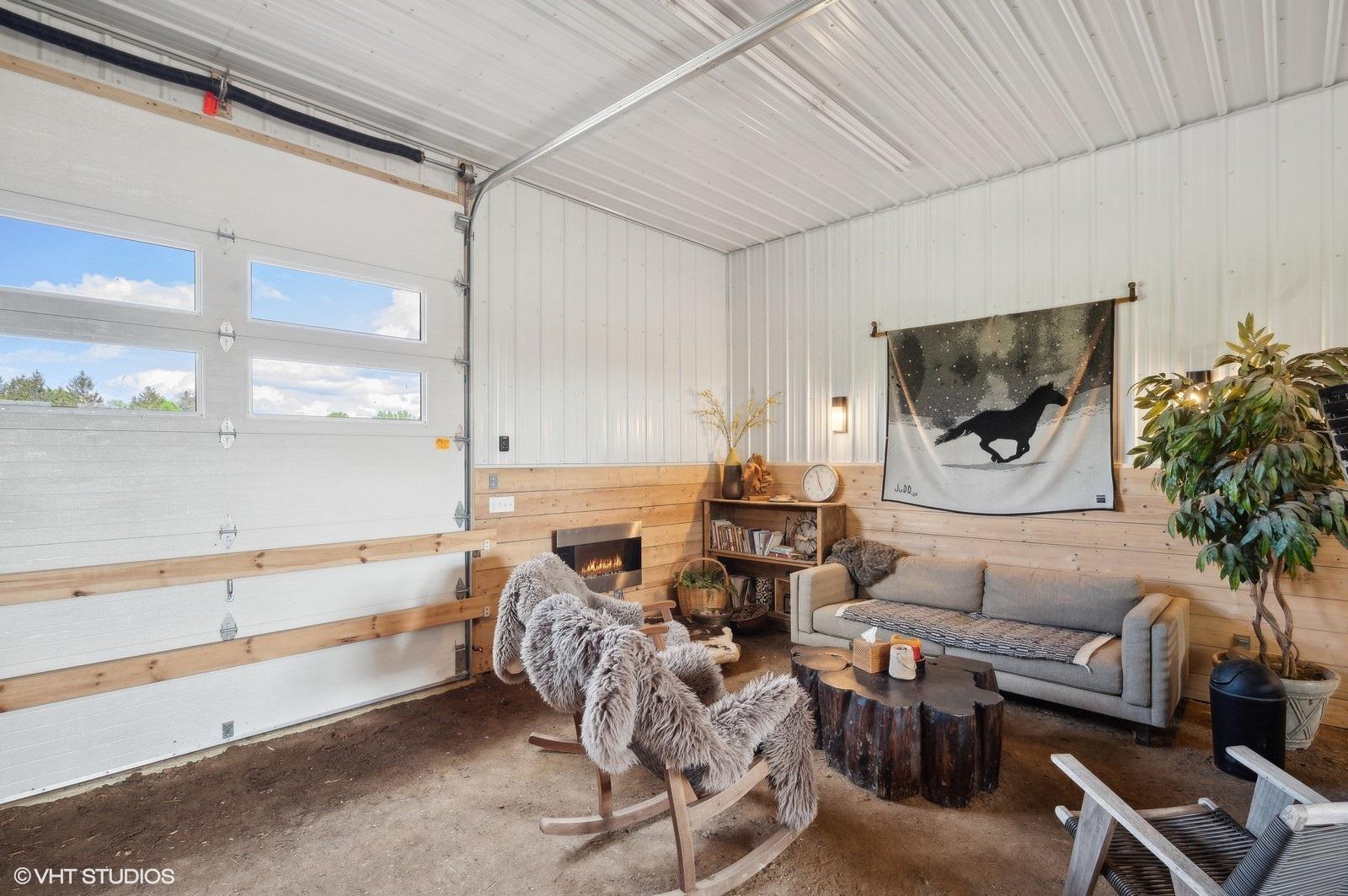 10680 Jonquil Lane