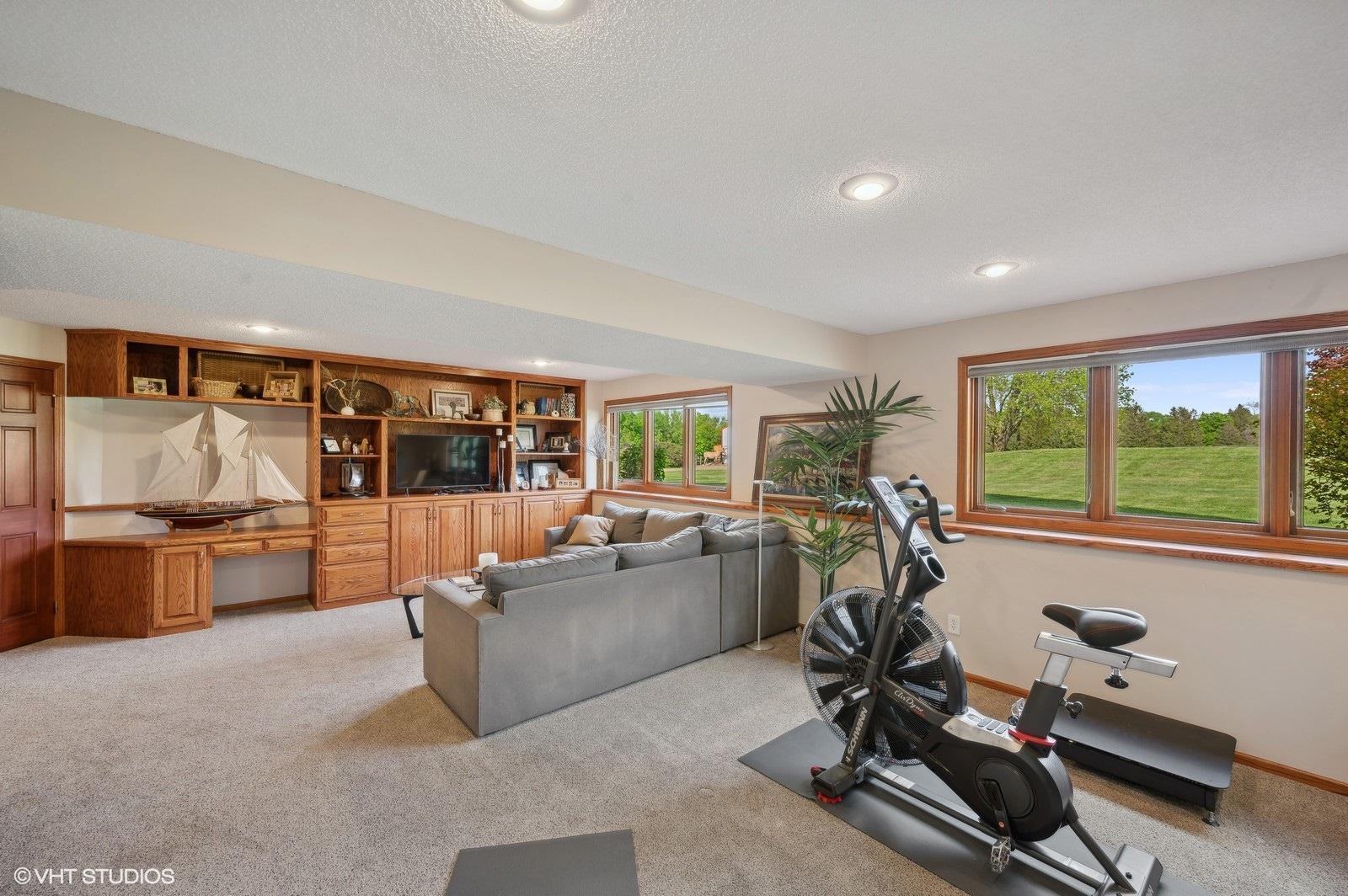 10680 Jonquil Lane