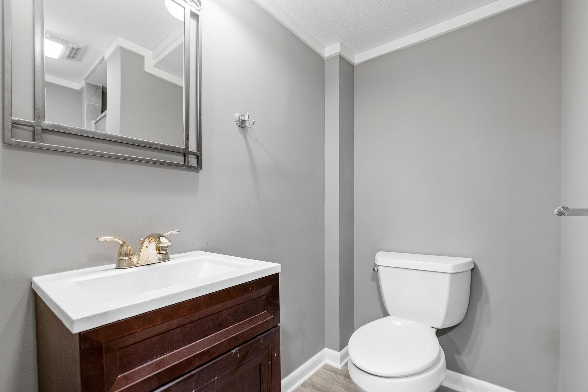 2119 Geranium Avenue E